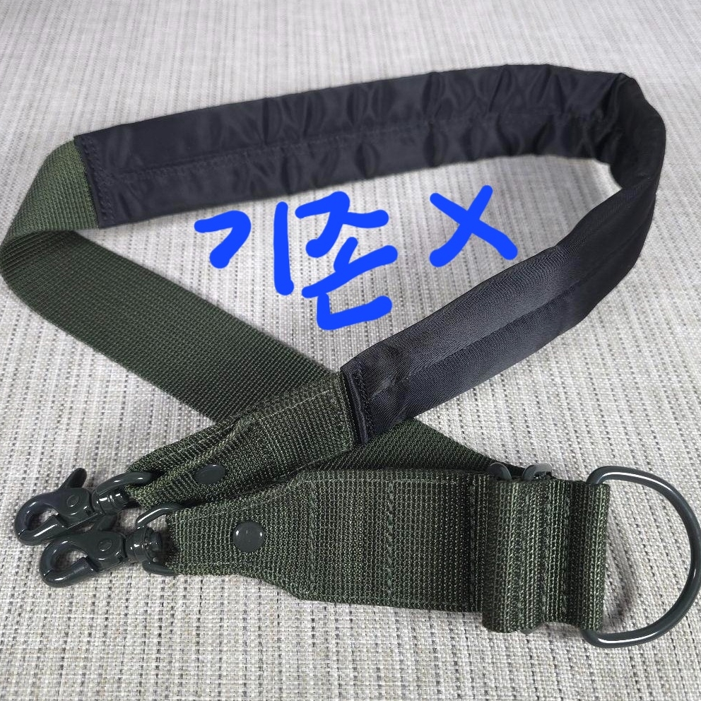 Porter Carrying Equipment Strap 40 Black, Porter PX Tanker Carrying Equipment Strap 50 Black 착용 스타일 - 7
