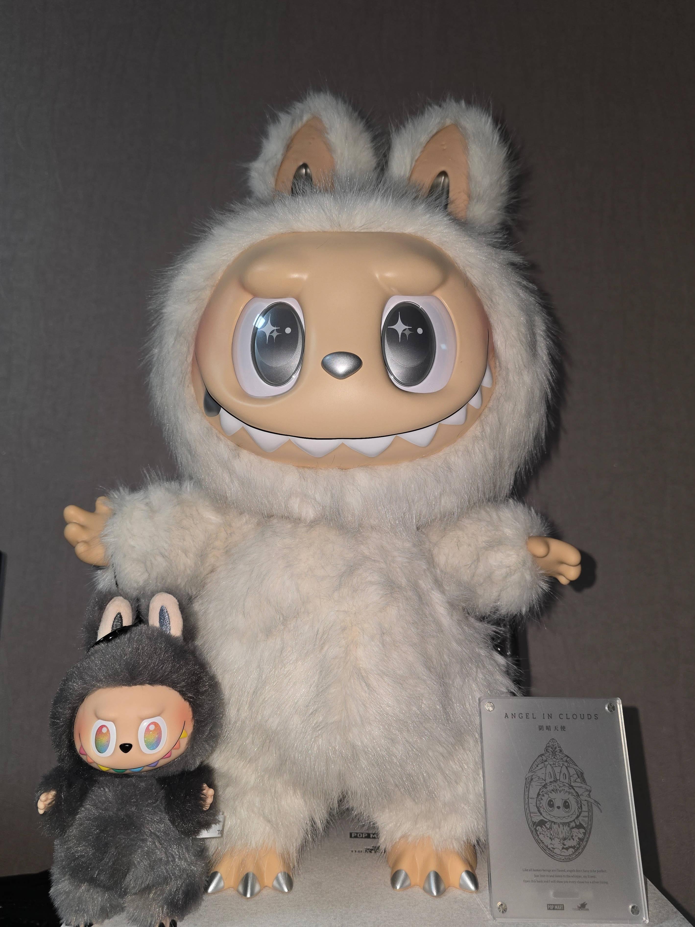 Pop Mart The Monsters Zimomo Angel In Clouds Vinyl Face Doll, Pop Mart Labubu The Monsters Highlight Series ID Keyring (Opened Case) 착용 스타일 - 4