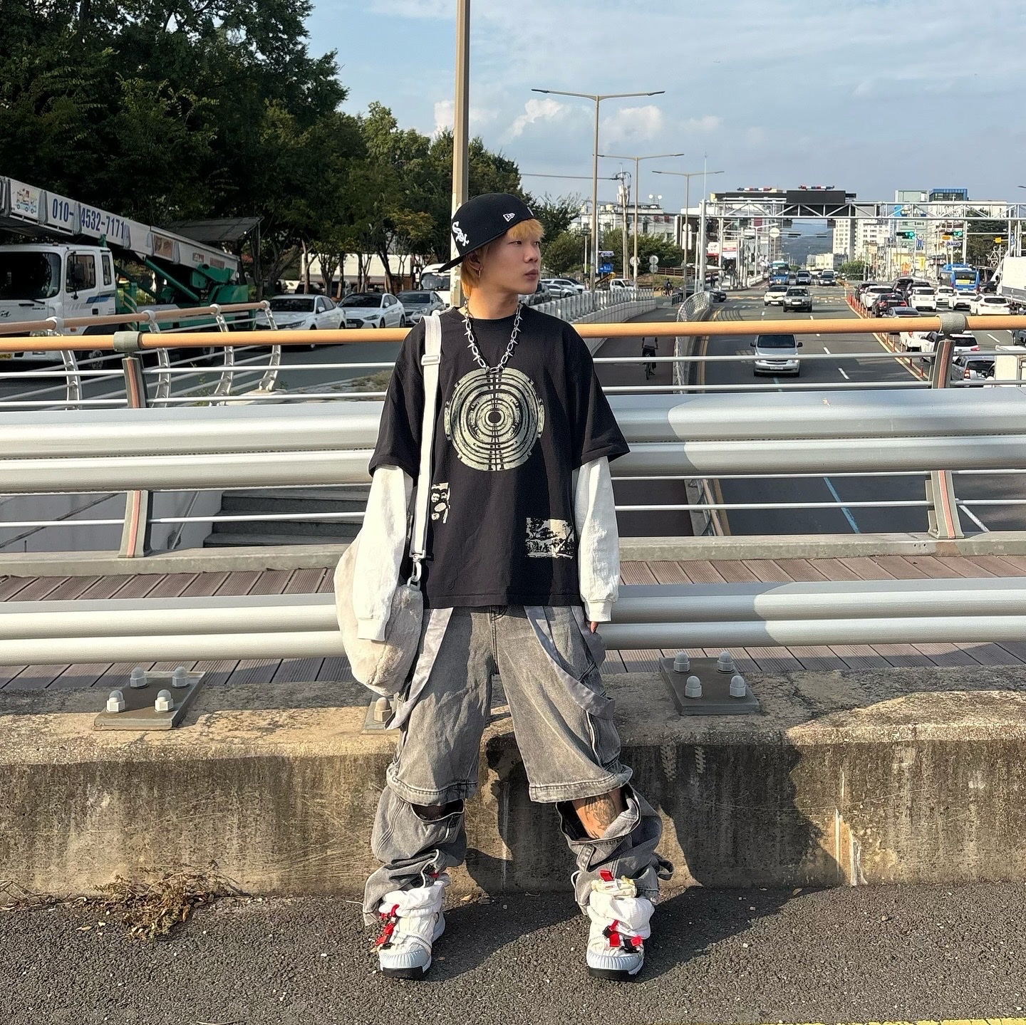 New Era 59Fifty MLB Authentic New York Yankees Game Navy, Nike x Tom Sachs Mars Yard Overshoe 3.0 착용 스타일 - 2