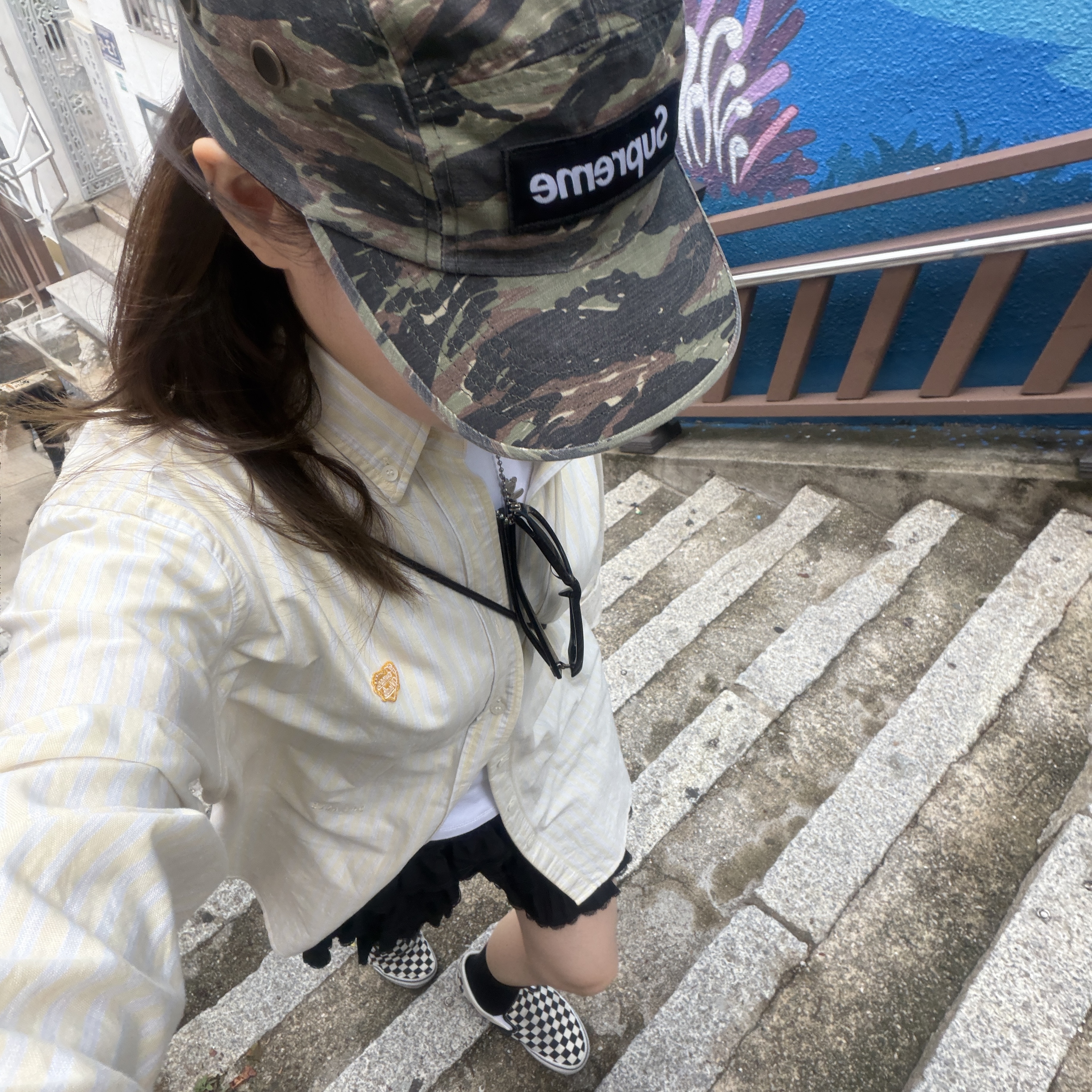 Supreme Military Camp Cap Olive Tiger Camo - 24SS, Human Made Striped BD Shirt Yellow 착용 스타일 - 3