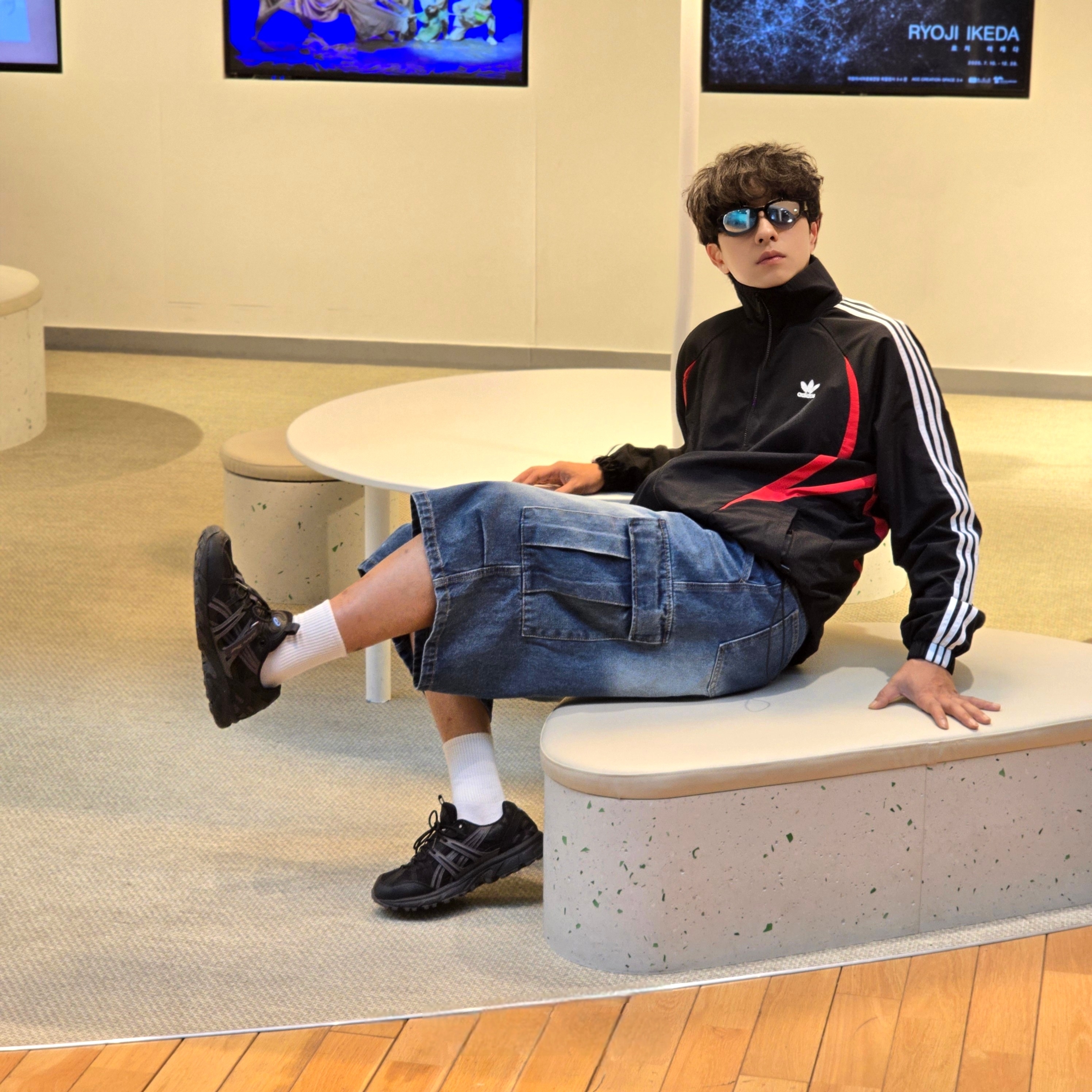 Adidas Archive Track Top Black - KR Sizing, Asics Gel-Sonoma 15-50 Black Obsidian Grey 착용 스타일 - 2