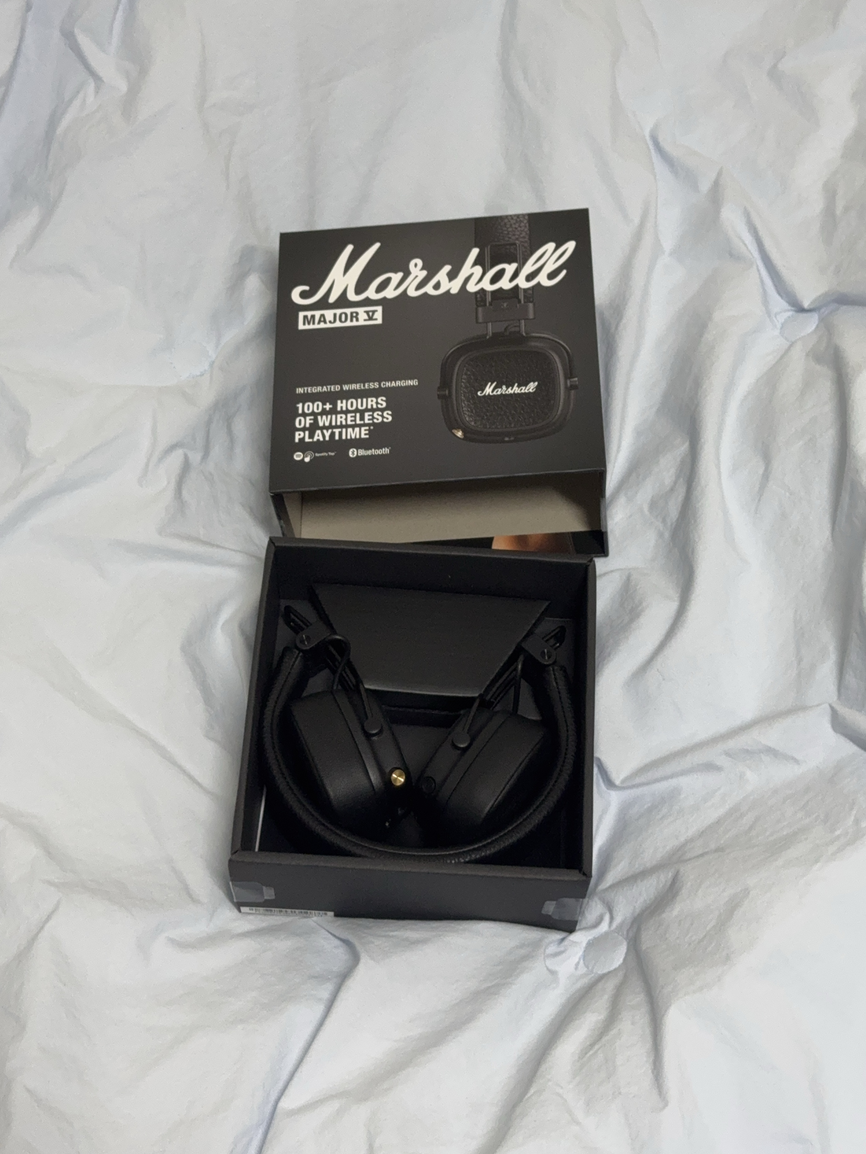 Marshall Major V Black (Sovico AV Ver.) 착용 스타일 - 1