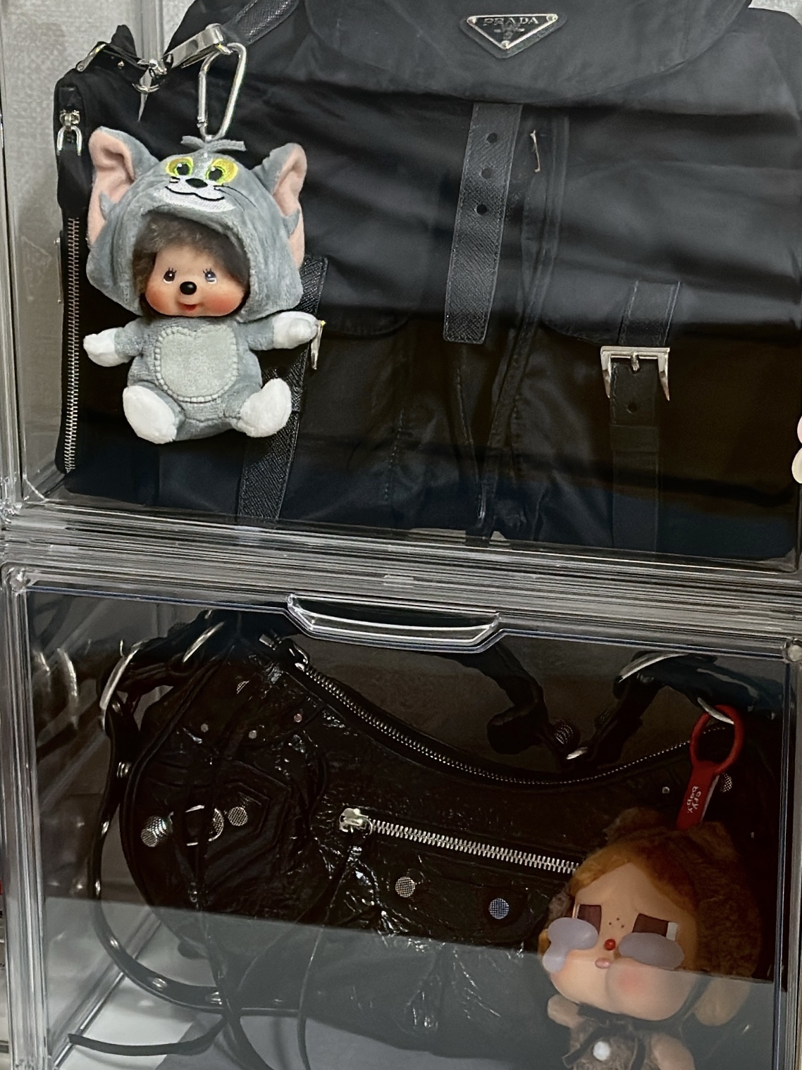 Pop Mart Crybaby Crying Again Series Plush Keyring Love Makes Us Cry (Opened Case), Monchhichi x Tom & Jerry SS Doll Mini Key Chain Tom 착용 스타일