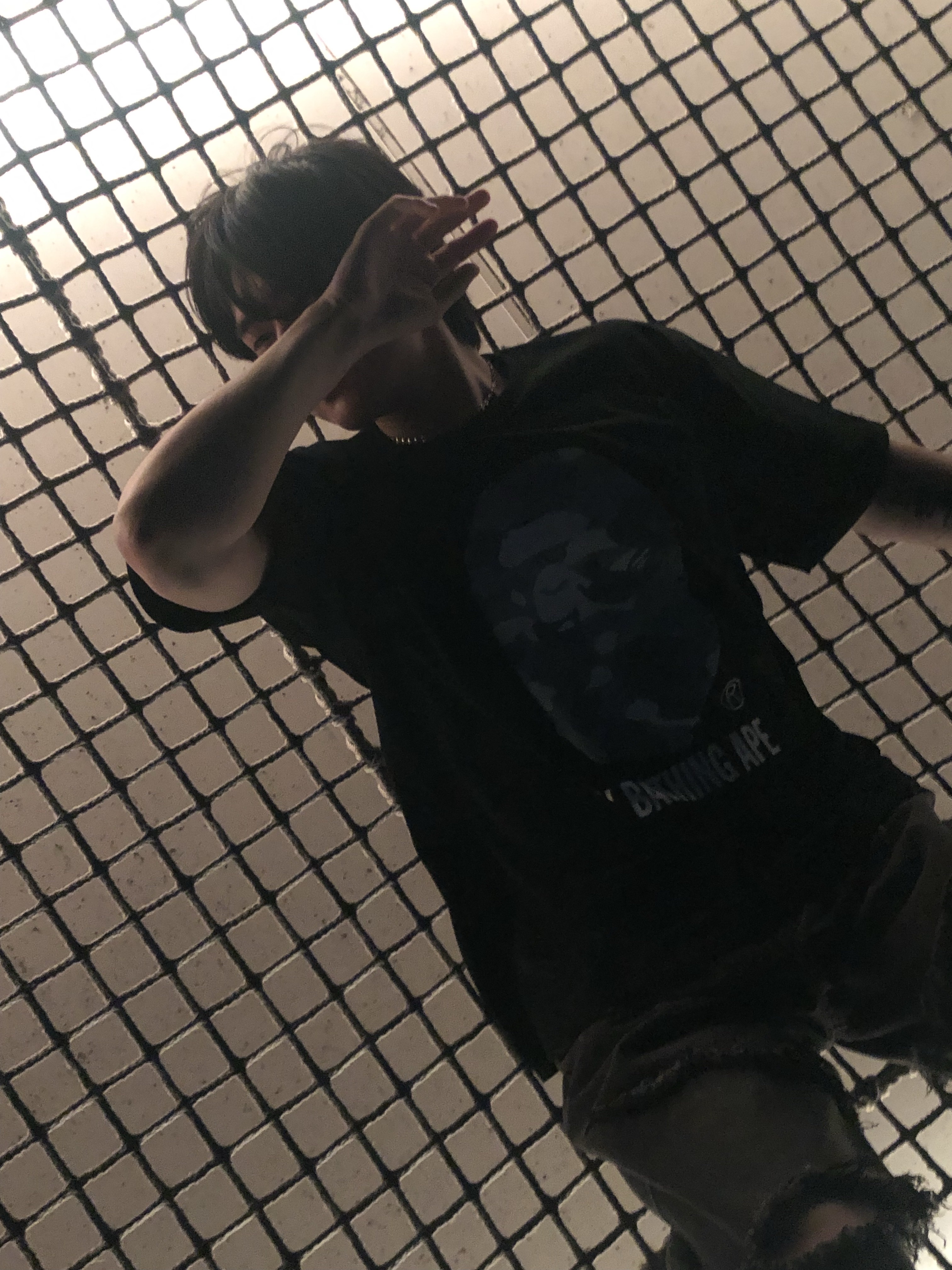 Maison Mihara Yasuhiro Blakey OG Sole Leather Low-top Sneakers Black, BAPE City Camo By Bathing Ape T-Shirt Black Grey 착용 스타일 - 4