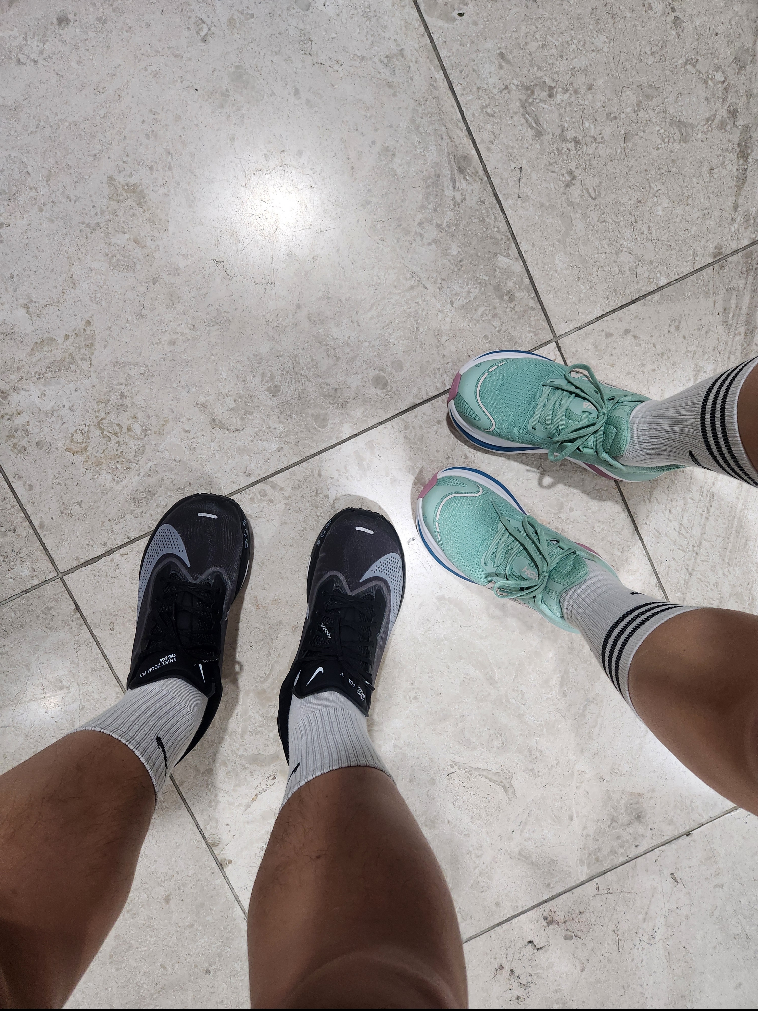 Nike Zoom Fly 6 Black Light Smoke Grey 착용 스타일