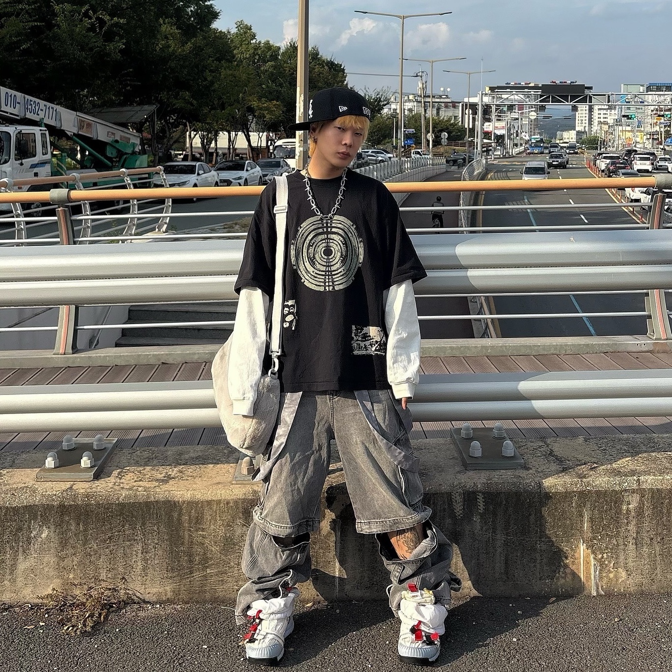 New Era 59Fifty MLB Authentic New York Yankees Game Navy, Nike x Tom Sachs Mars Yard Overshoe 3.0 착용 스타일 - 1