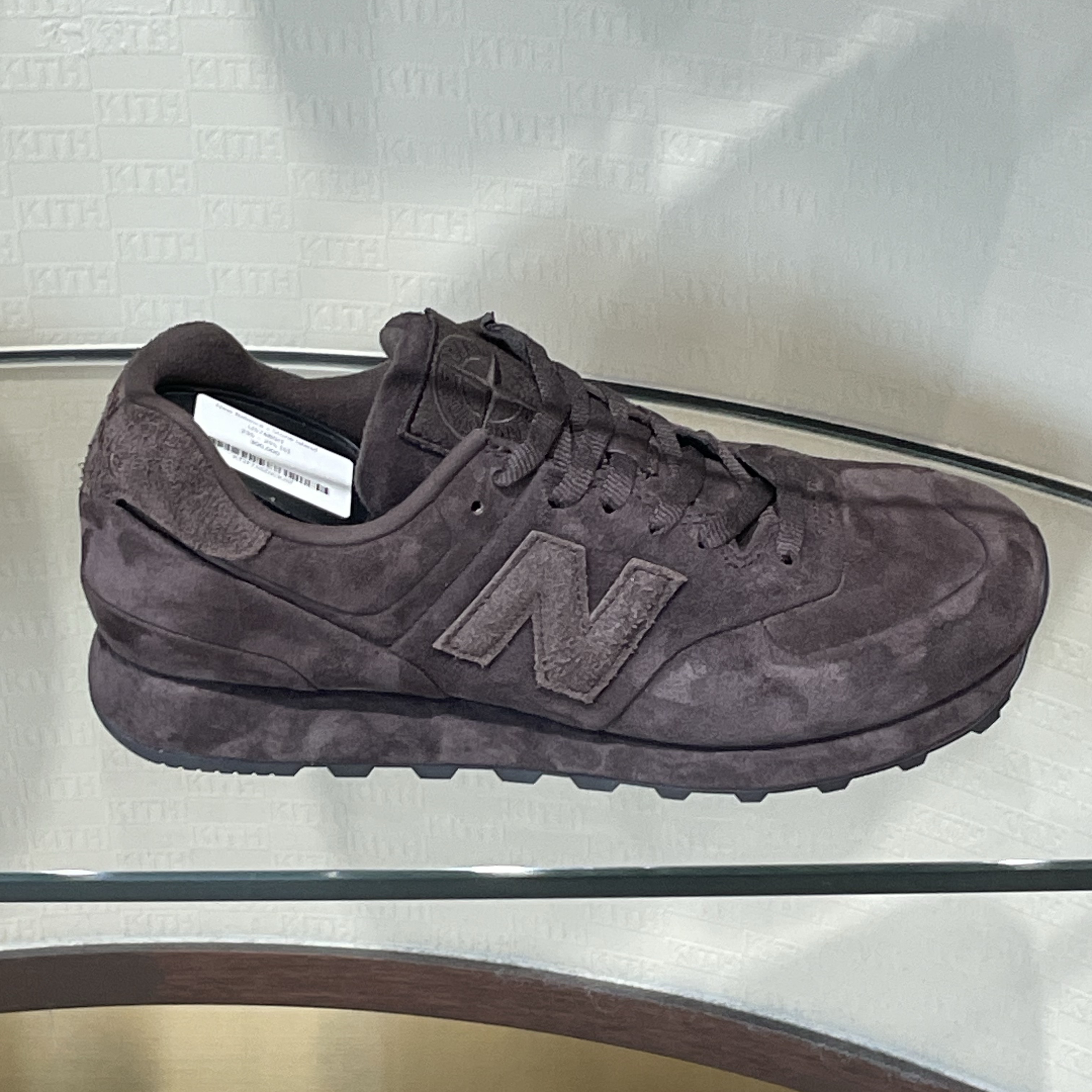 New Balance x Stone Island 574 Ghost Dark Brown 착용 스타일