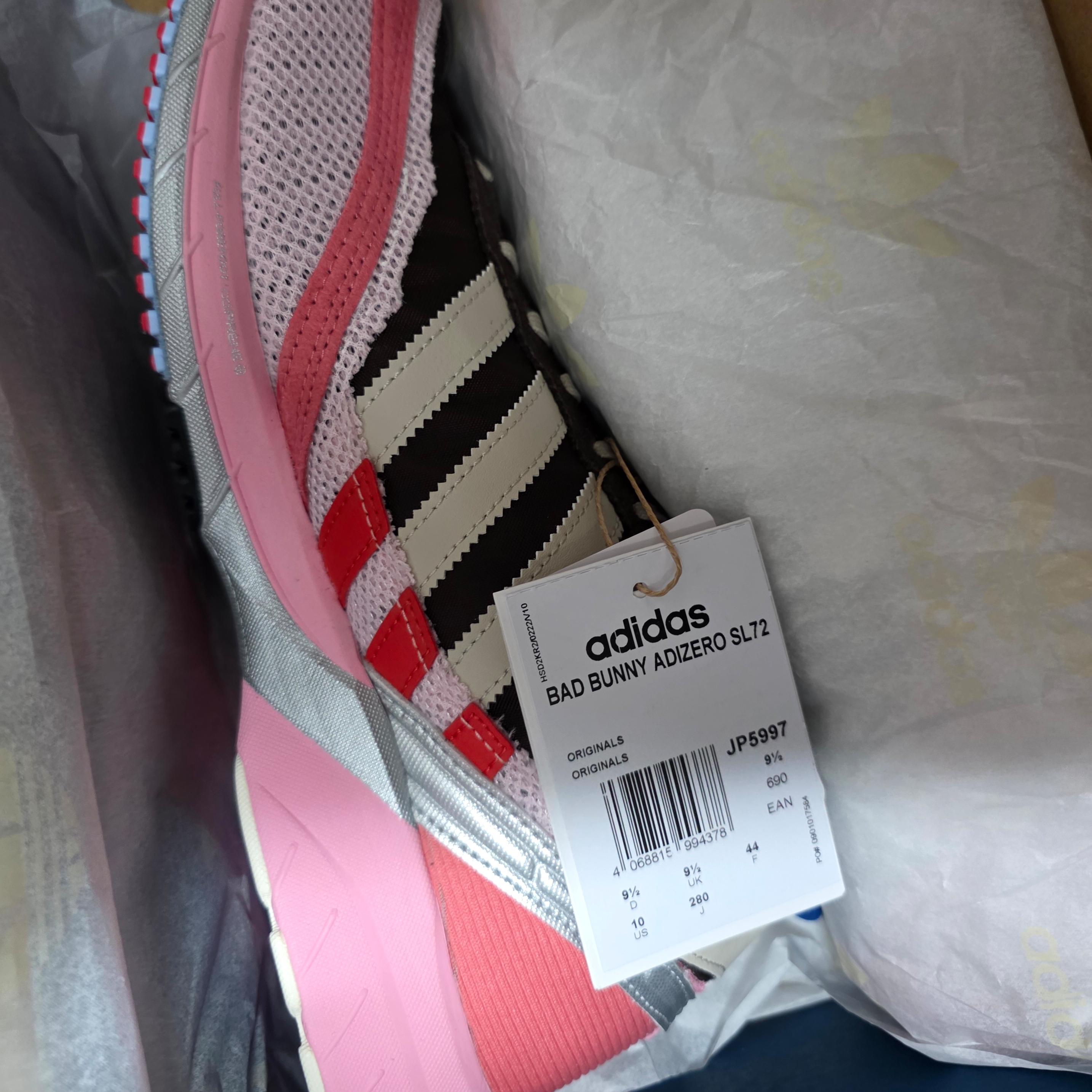 Adidas x Bad Bunny Adizero SL 72 Brown Clear Pink 착용 스타일 - 1