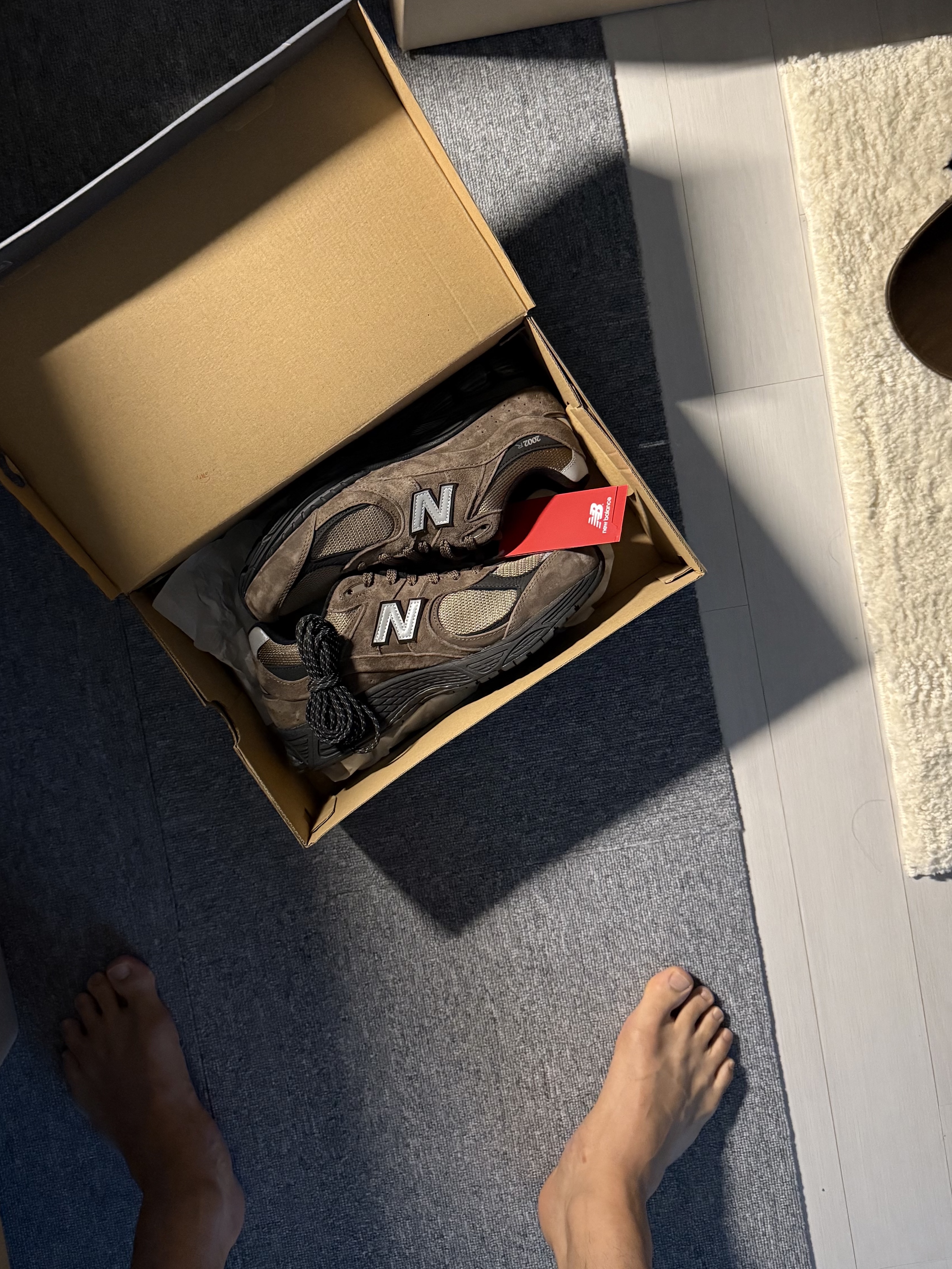 New Balance 2002R Brown Black μ°©μ© μ€νμΌ - 6