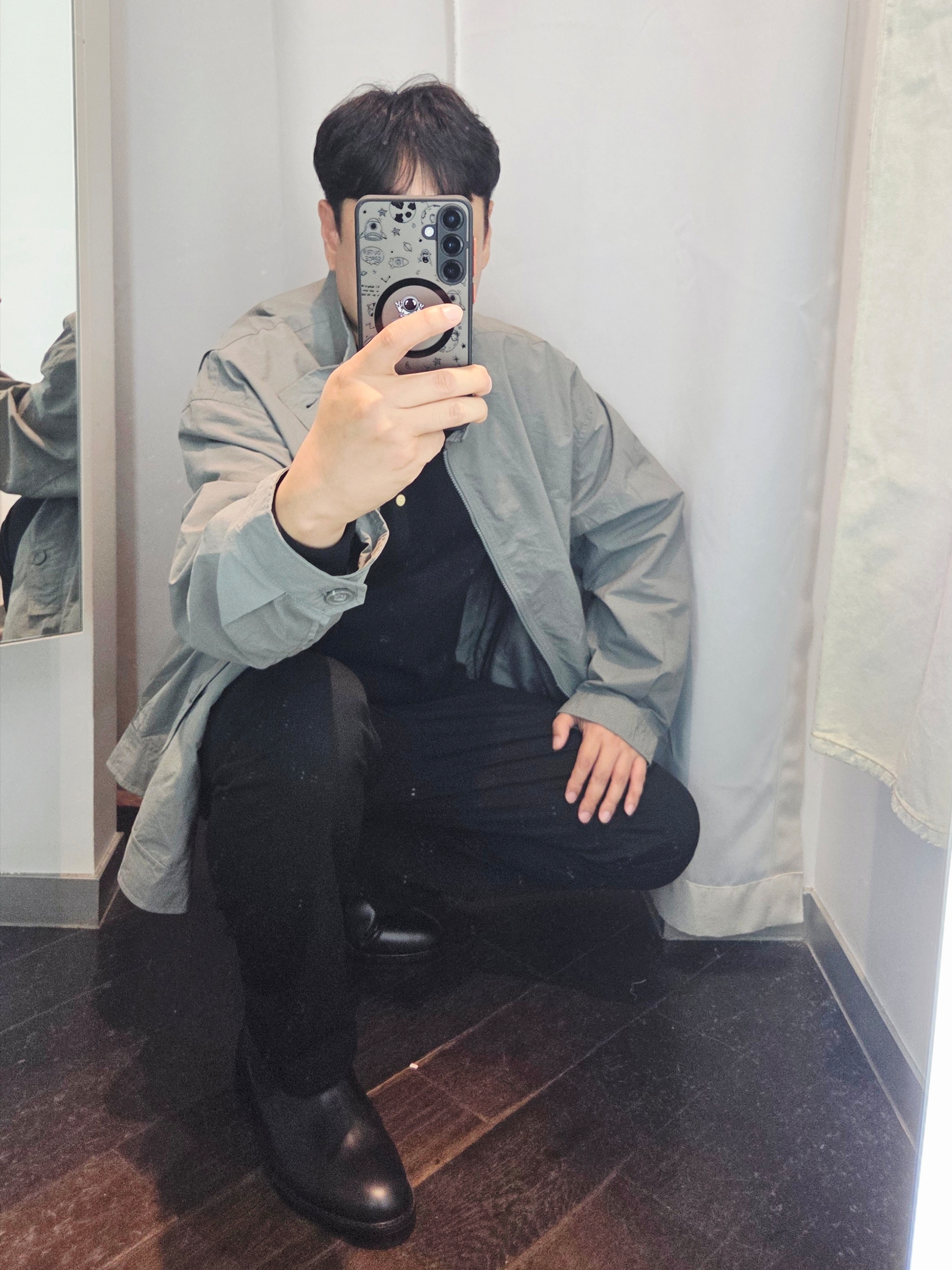 Romantic Move New Tampere Chelsea Boots Black 착용 스타일 - 1