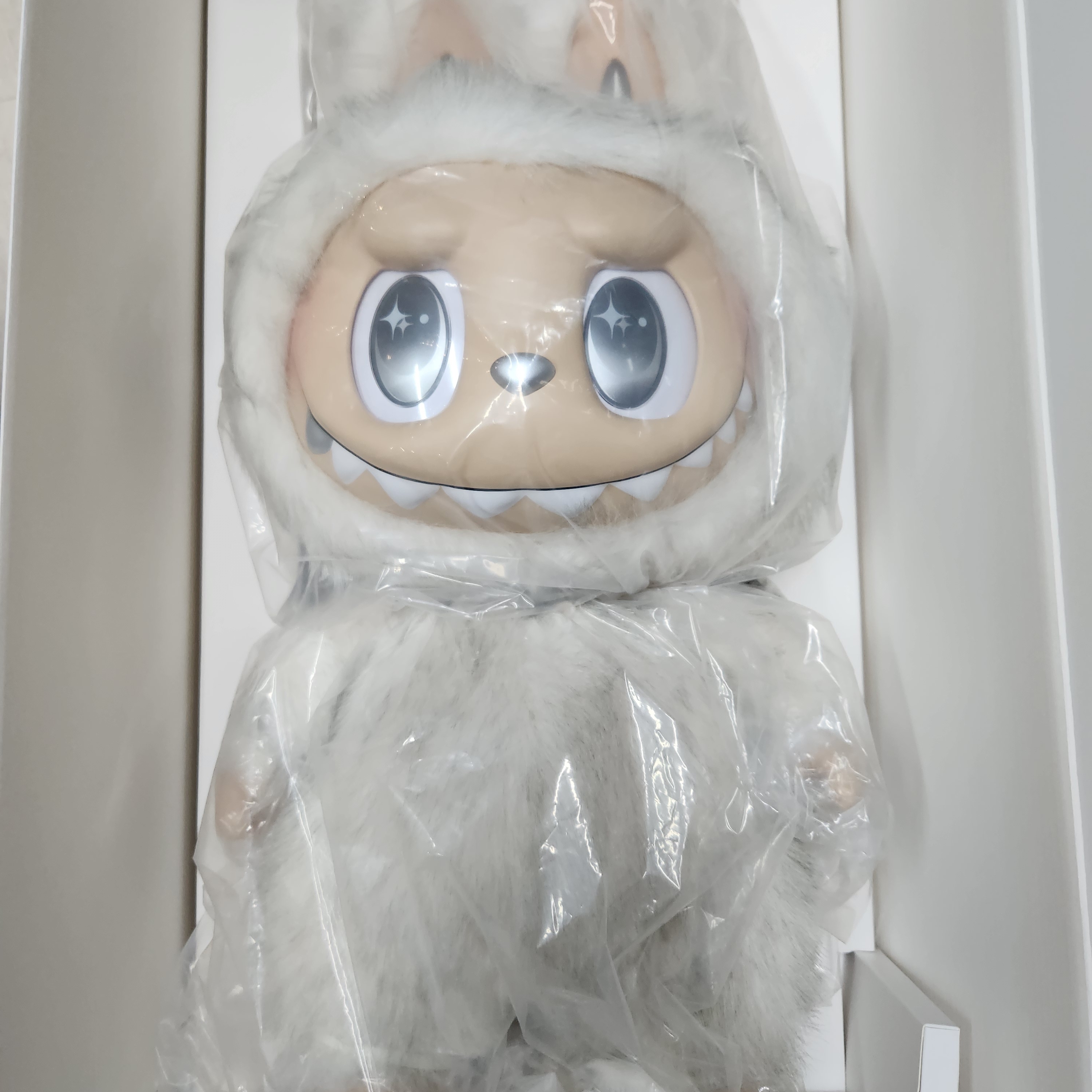 Pop Mart The Monsters Zimomo Angel In Clouds Vinyl Face Doll 착용 스타일 - 1