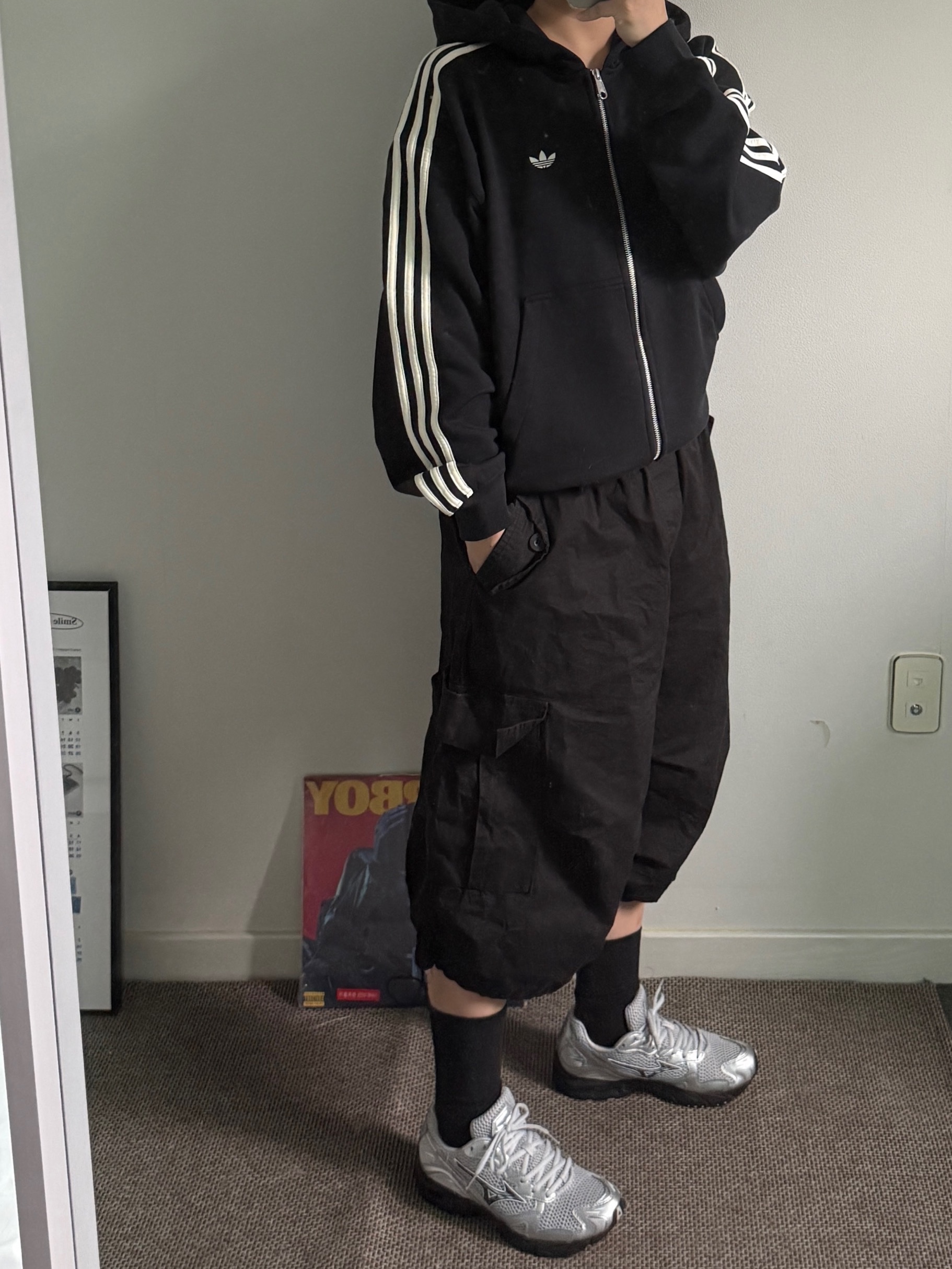 Adidas 3-Stripes Full-Zip Hoodie Black Cream White - KR Sizing 착용 스타일