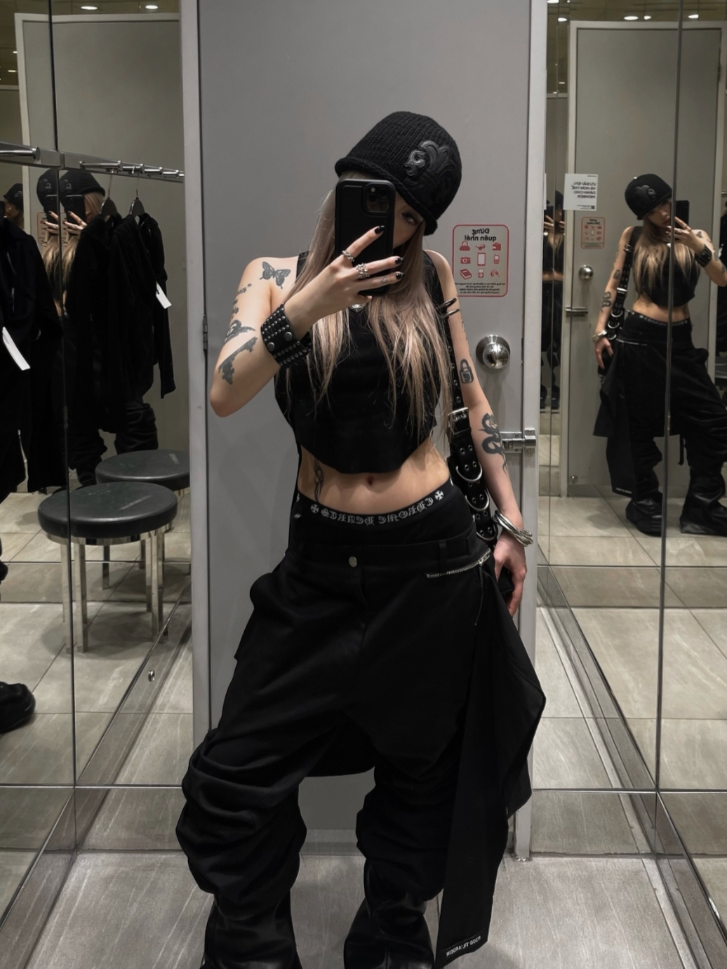 ROARINGRAD Shirt Zipper Flare Pants Black 착용 스타일