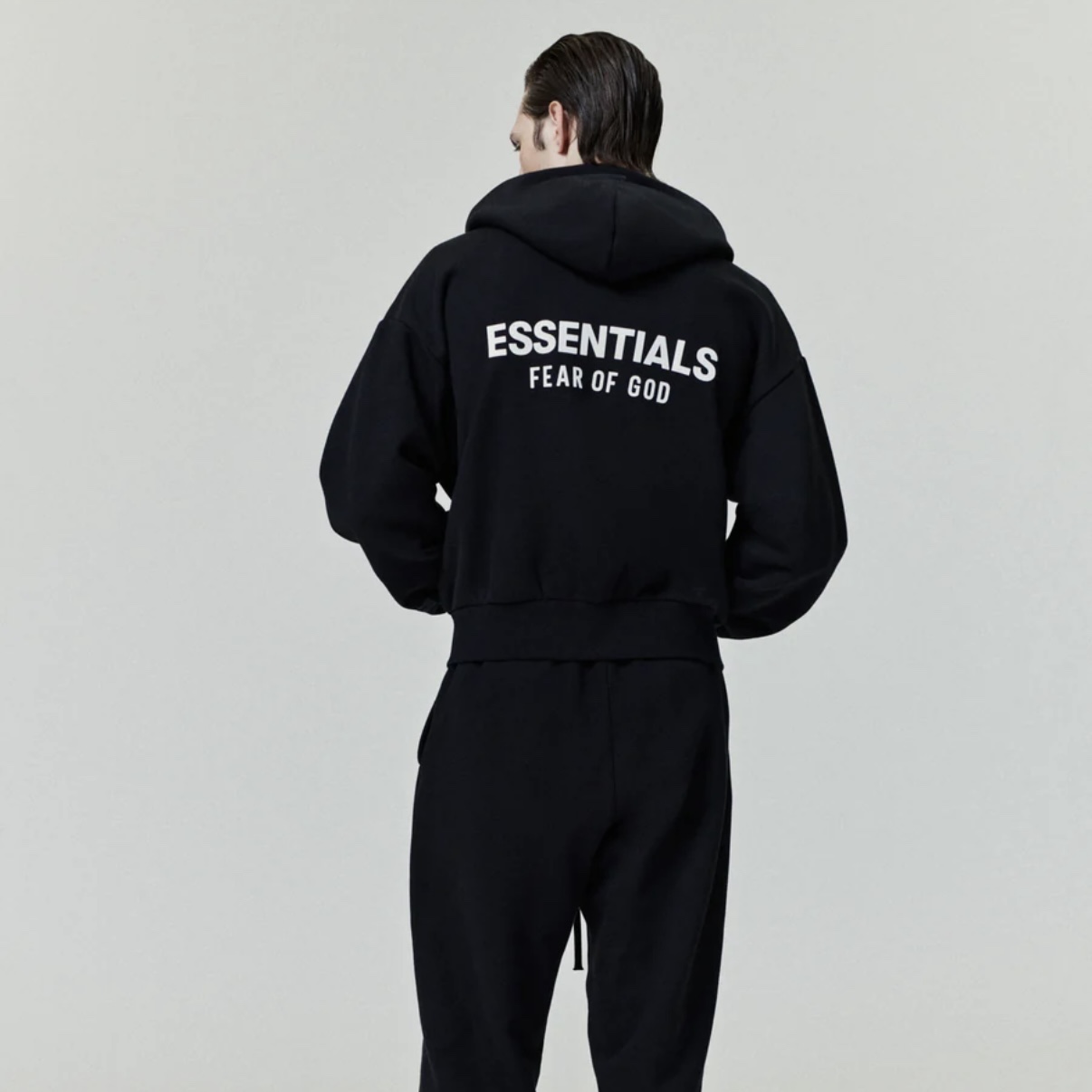 Essentials Classic Full Zip Up Hoodie Jet Black - 25SS 착용 스타일 - 1