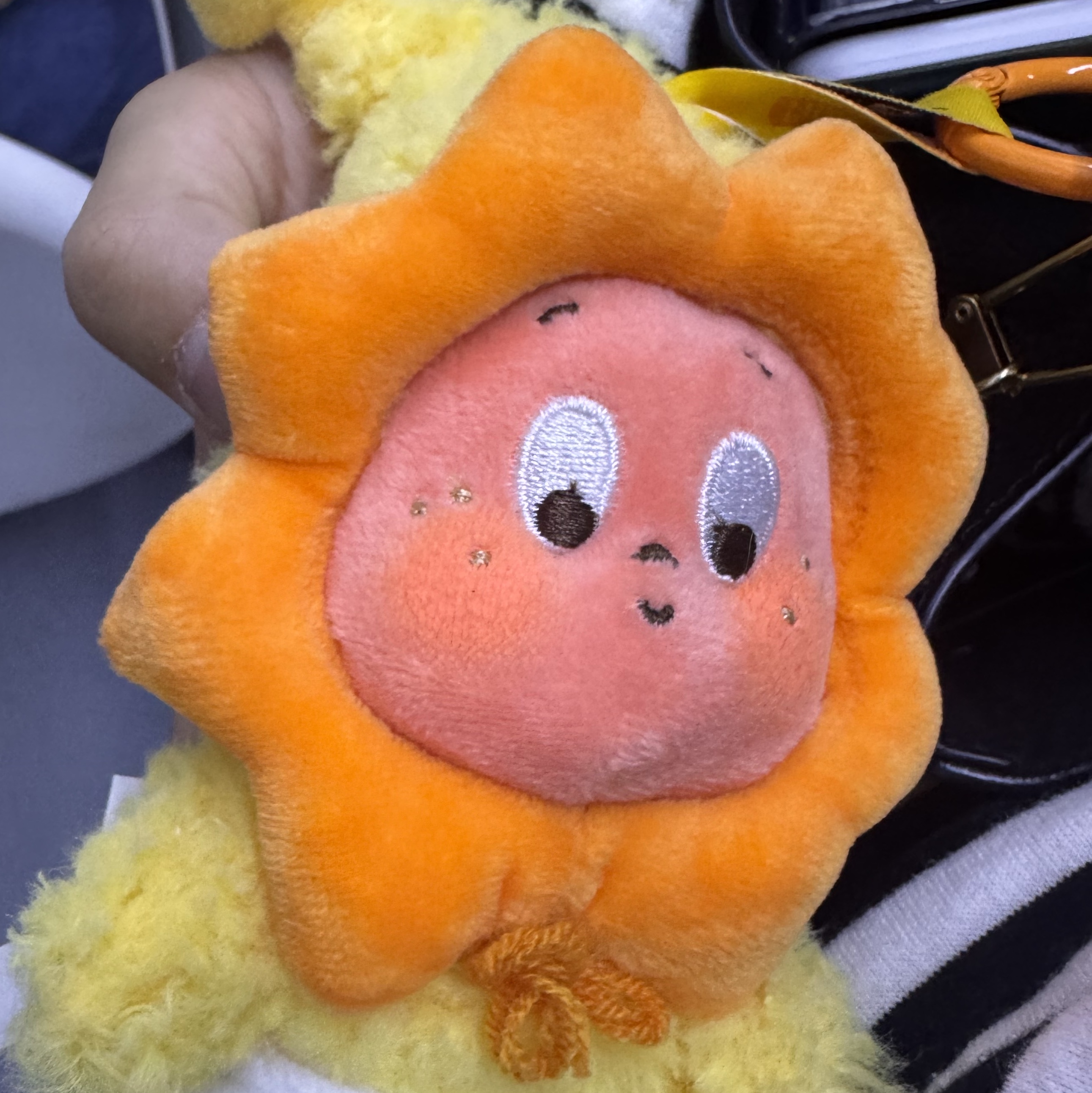 Pop Mart We Are Twinkle Twinkle Little Stars Series Plush Keyring Sealed Case (6 Blind Boxes) 착용 스타일 - 2