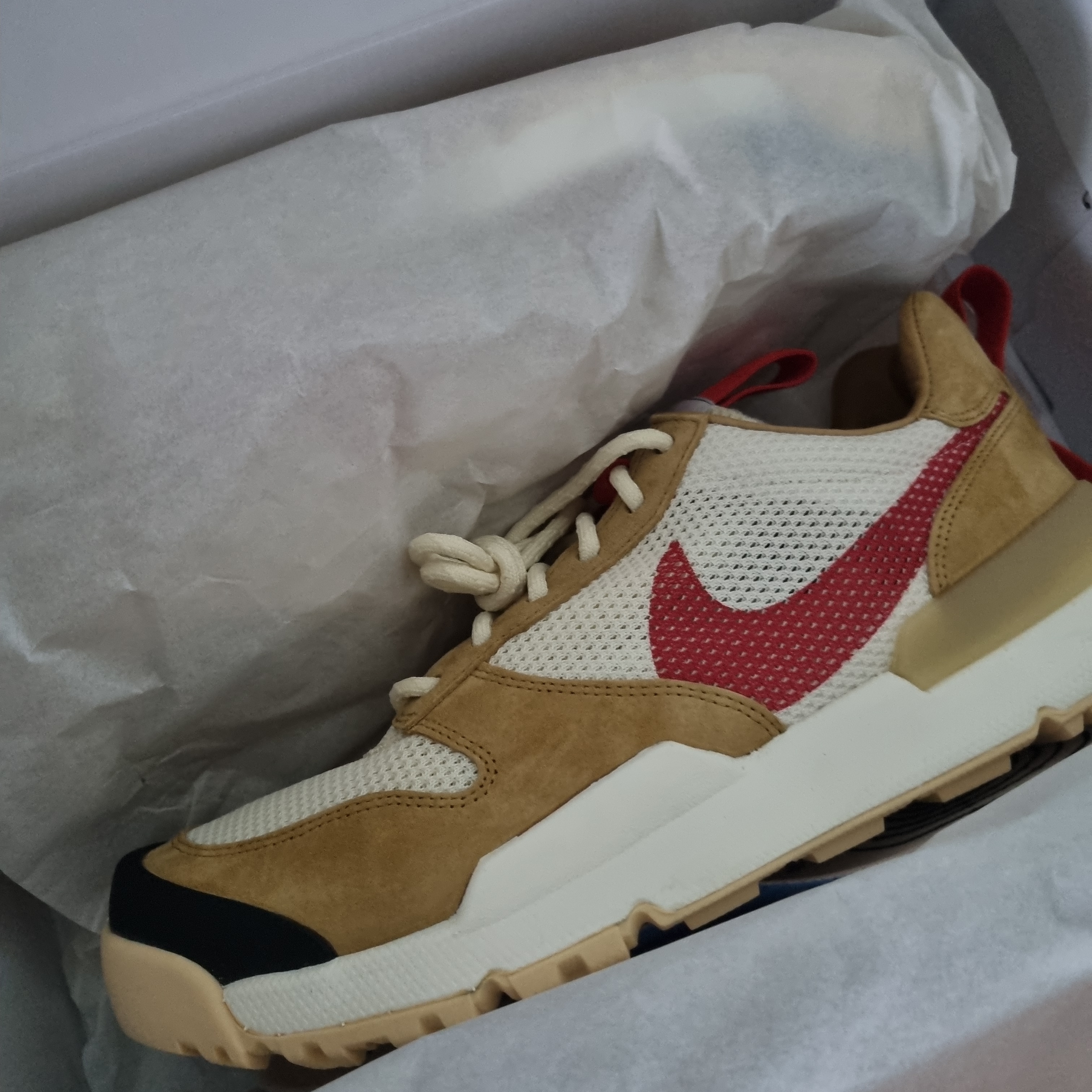 Nike x Tom Sachs Mars Yard Shoe 3.0 Space Camp 착용 스타일