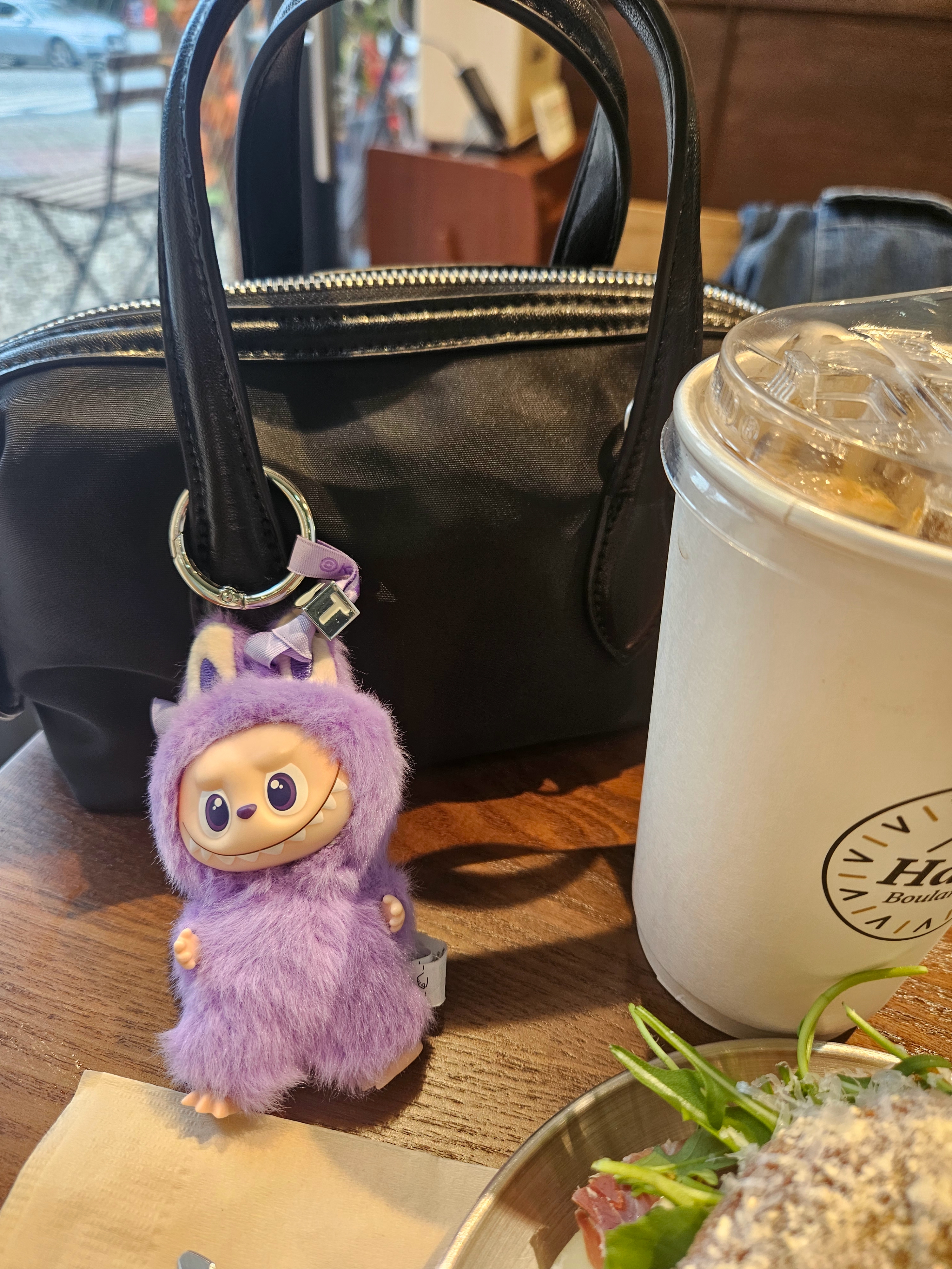 Pop Mart Labubu The Monsters Pin For Love Series Vinyl Plush Pendant (N-Z) T (Opened Case) 착용 스타일 - 1