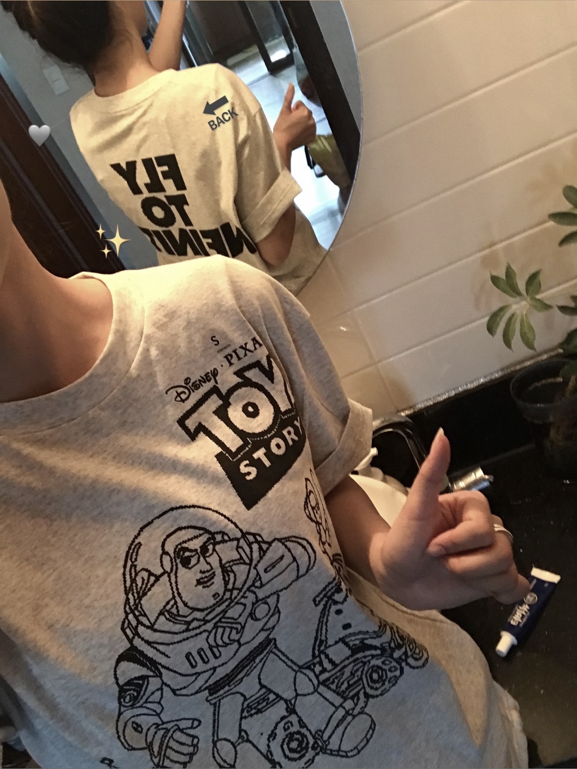 Uniqlo UT x Toy Story 30th Anniversary Graphic T-Shirt B Gray - KR 착용 스타일 - 2