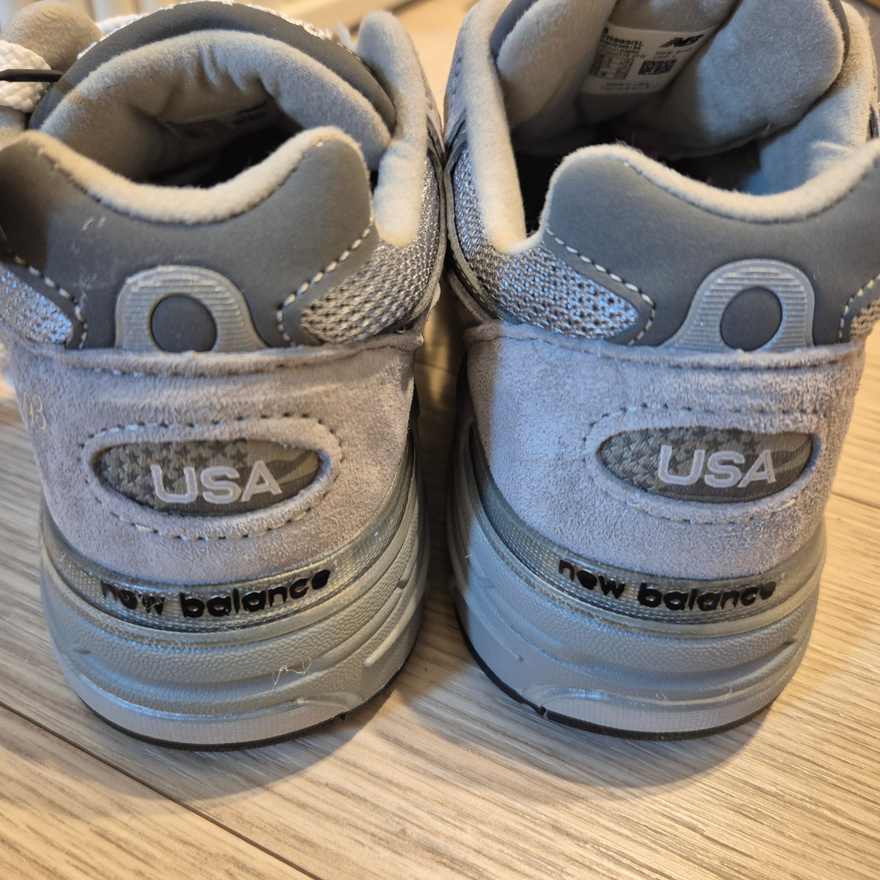 (W) New Balance 993 Made in USA Grey - B Standard 착용 스타일 - 2