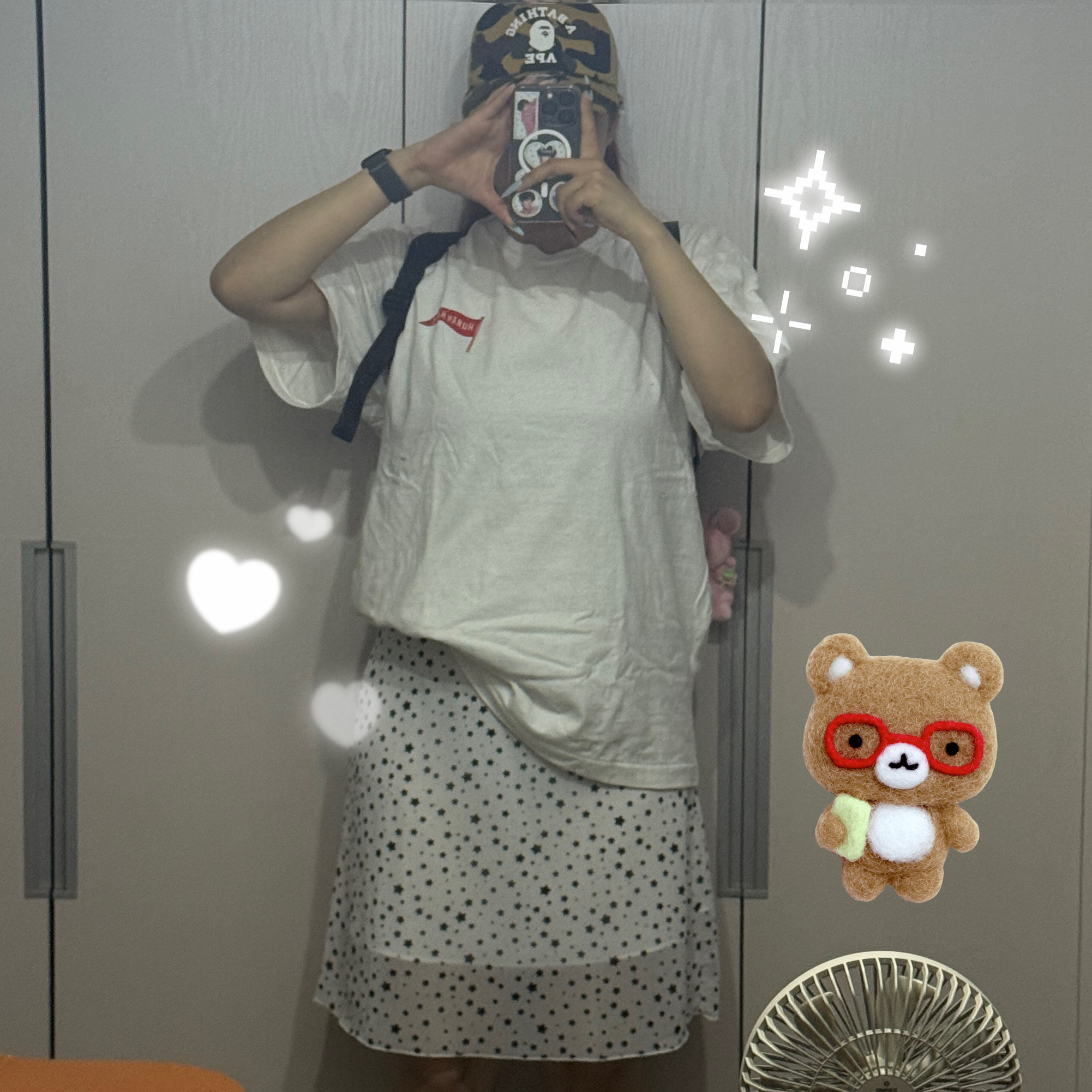 Kookeesee Ellie Star Midi Skirt White, Human Made Graphic T-Shirt #10 White 착용 스타일 - 1