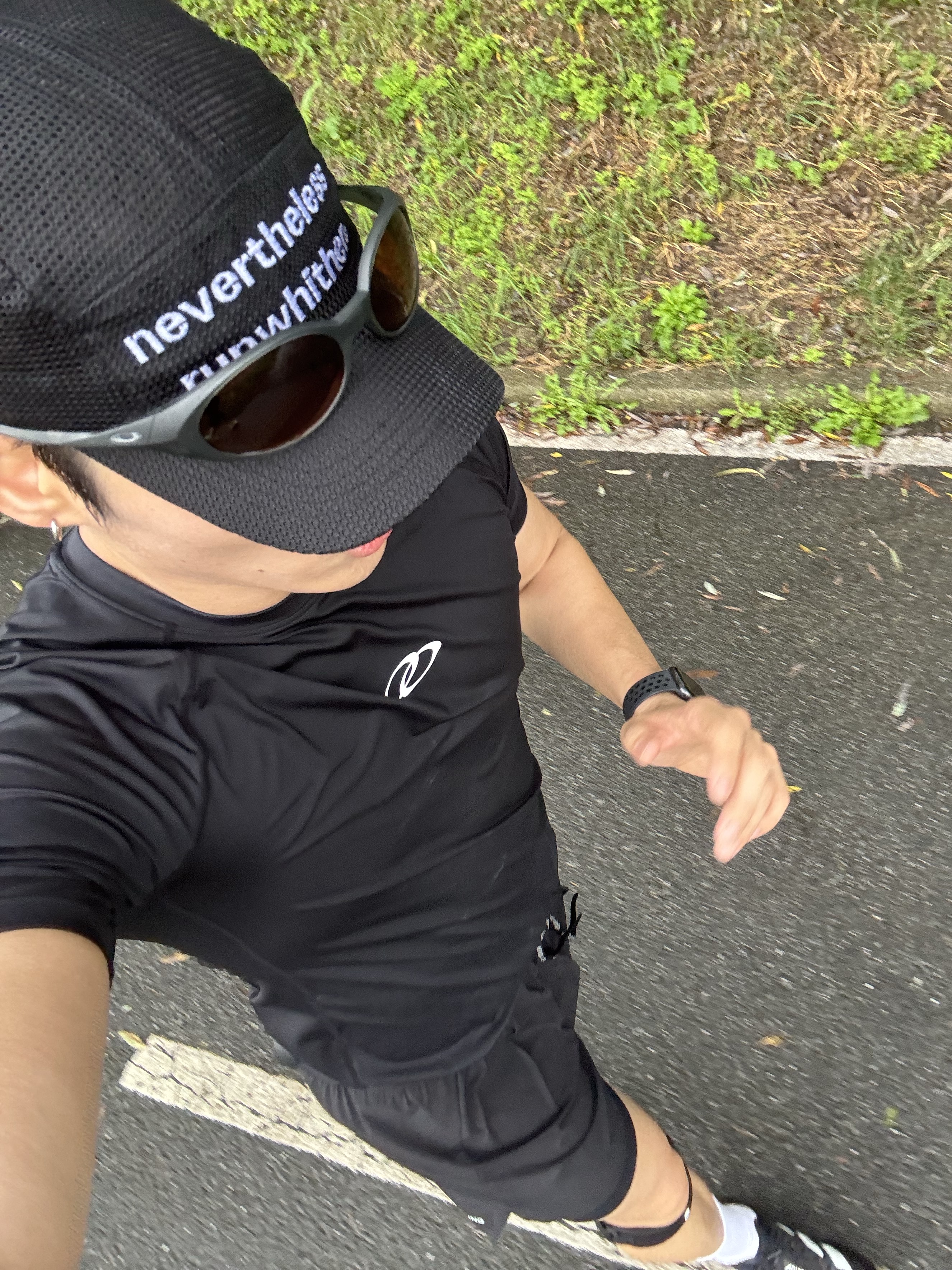 Adidas Adizero EVO SL Core Black Cloud White, [KREAM 단독] runwhither Mesh Cap Black 착용 스타일 - 2