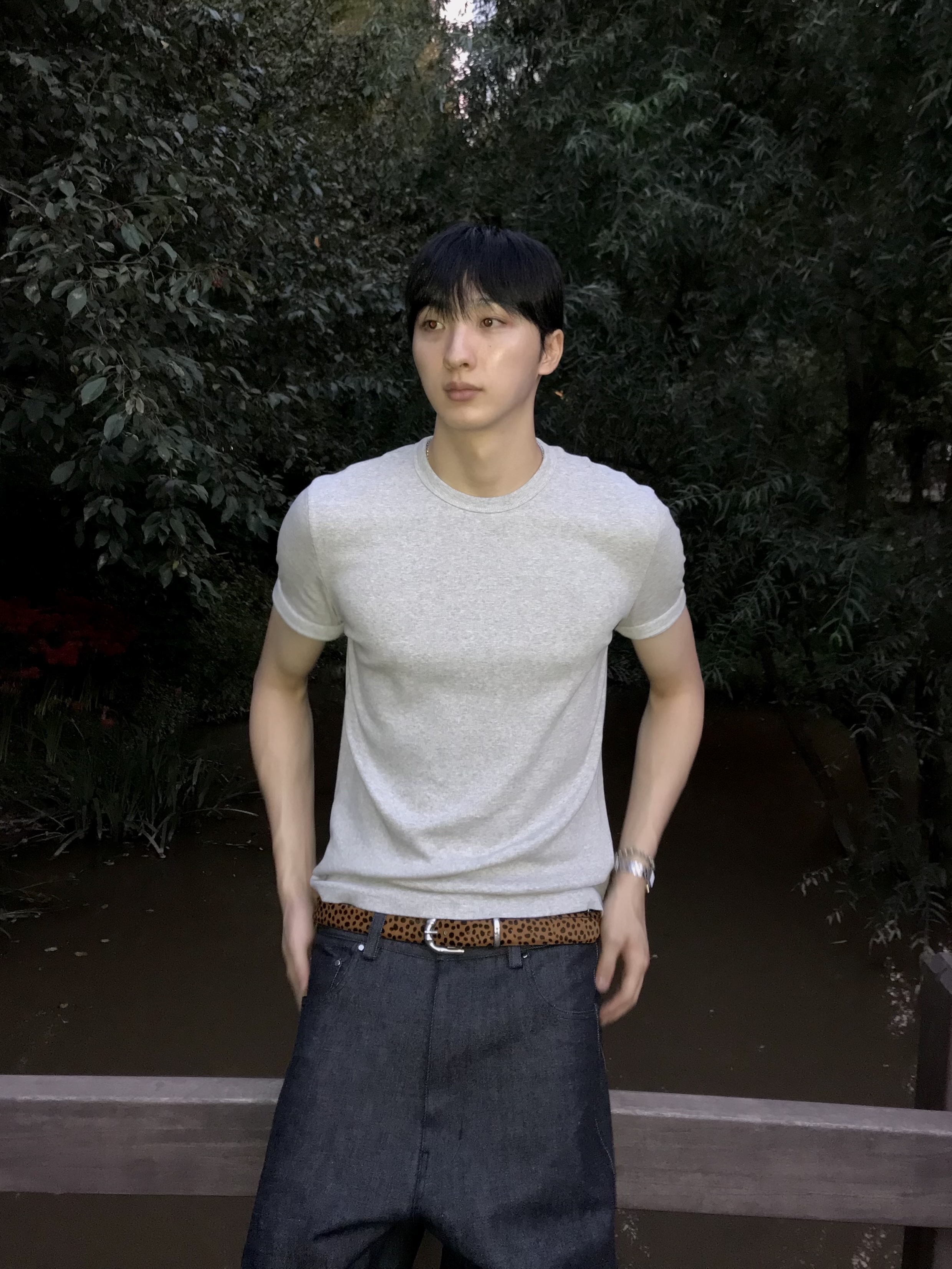 Nonnod Zen Raw Selvedge Denim Pants Indigo, Stussy Bamboo Buckle Belt Hairy Leopard Pattern 착용 스타일 - 4