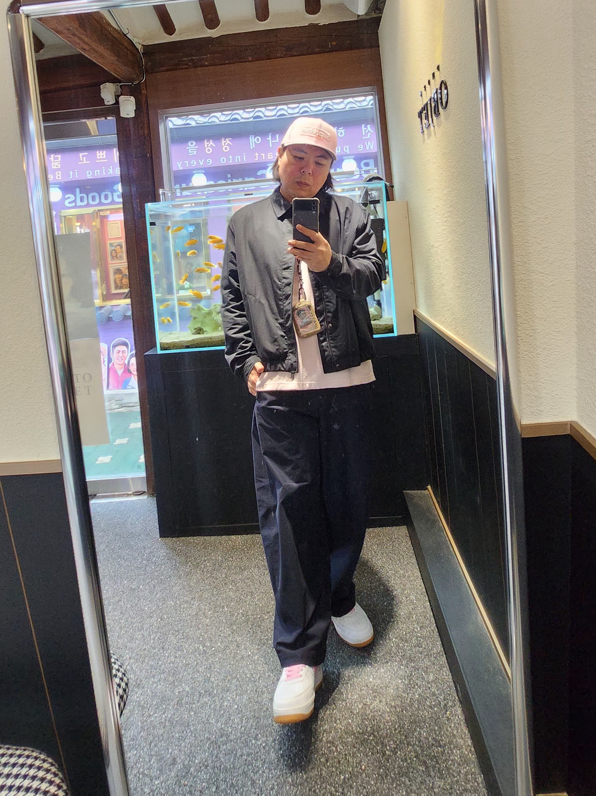 Supreme Sharpie Box Logo New Era Pink - 24SS, (W) Uniqlo Jersey Barrel Leg Pants Navy - KR 착용 스타일 - 2