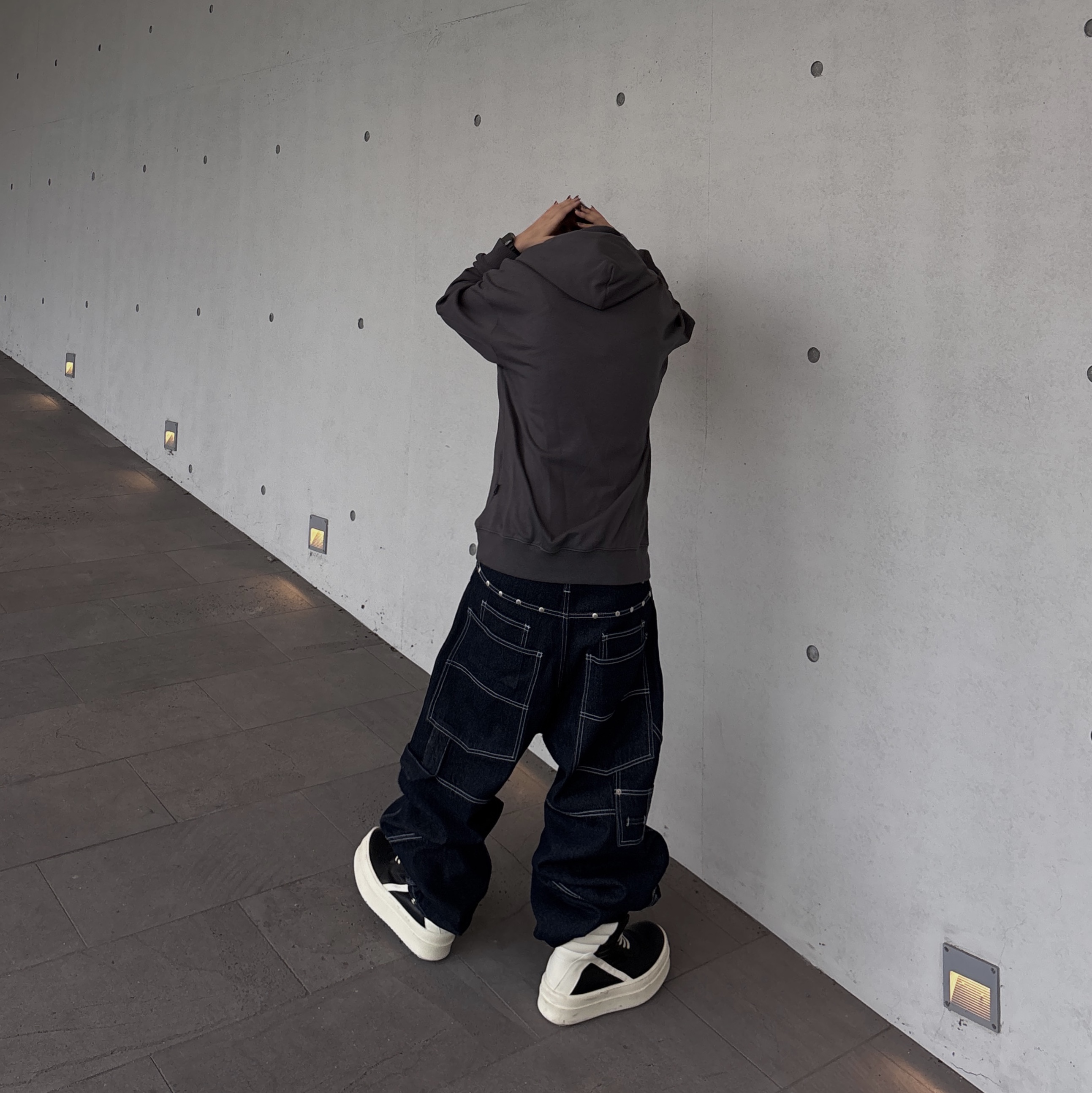 Flavorism Carpenter Wide Baggy jeans Deep Indigo, Rick Owens Concordians Mega Bumper Geobasket 착용 스타일 - 6