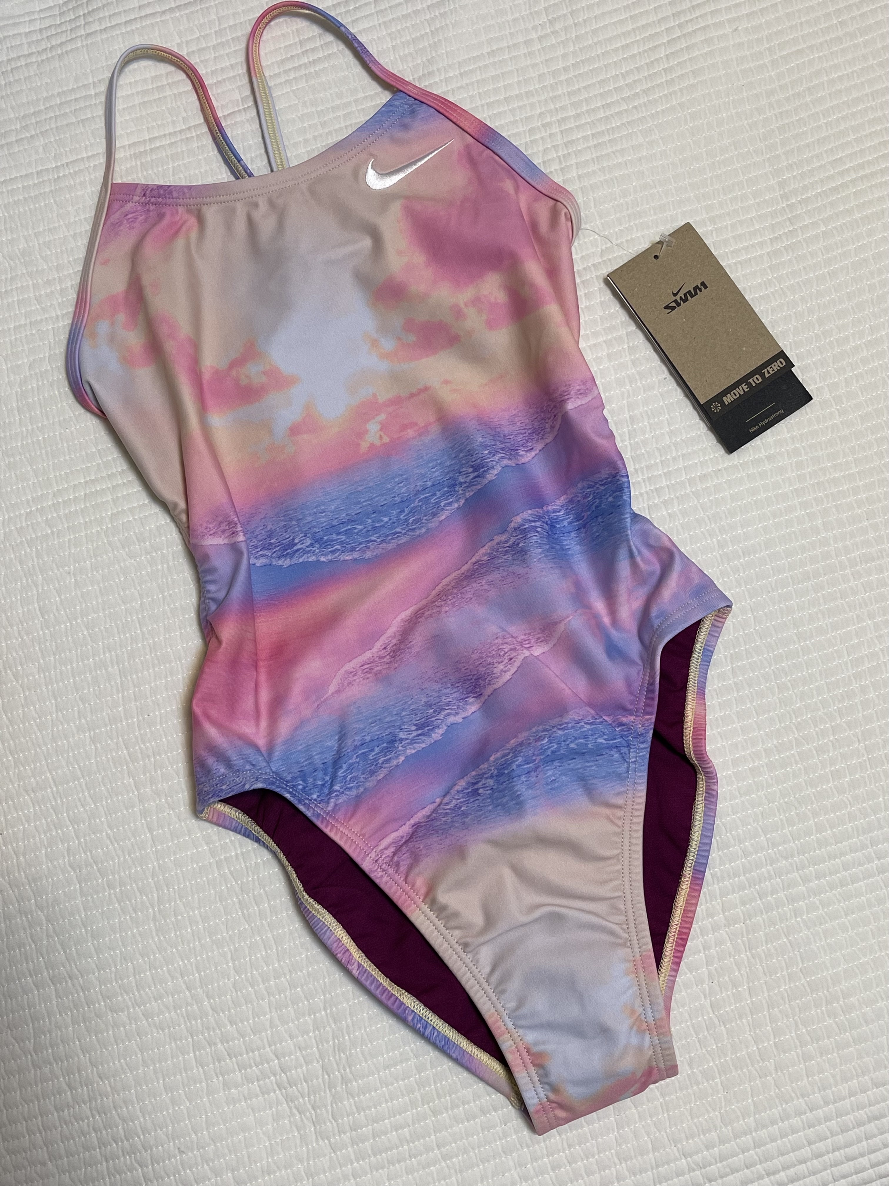 (W) Nike Swim Before Sunset Cut Out Citron Pulse 착용 스타일