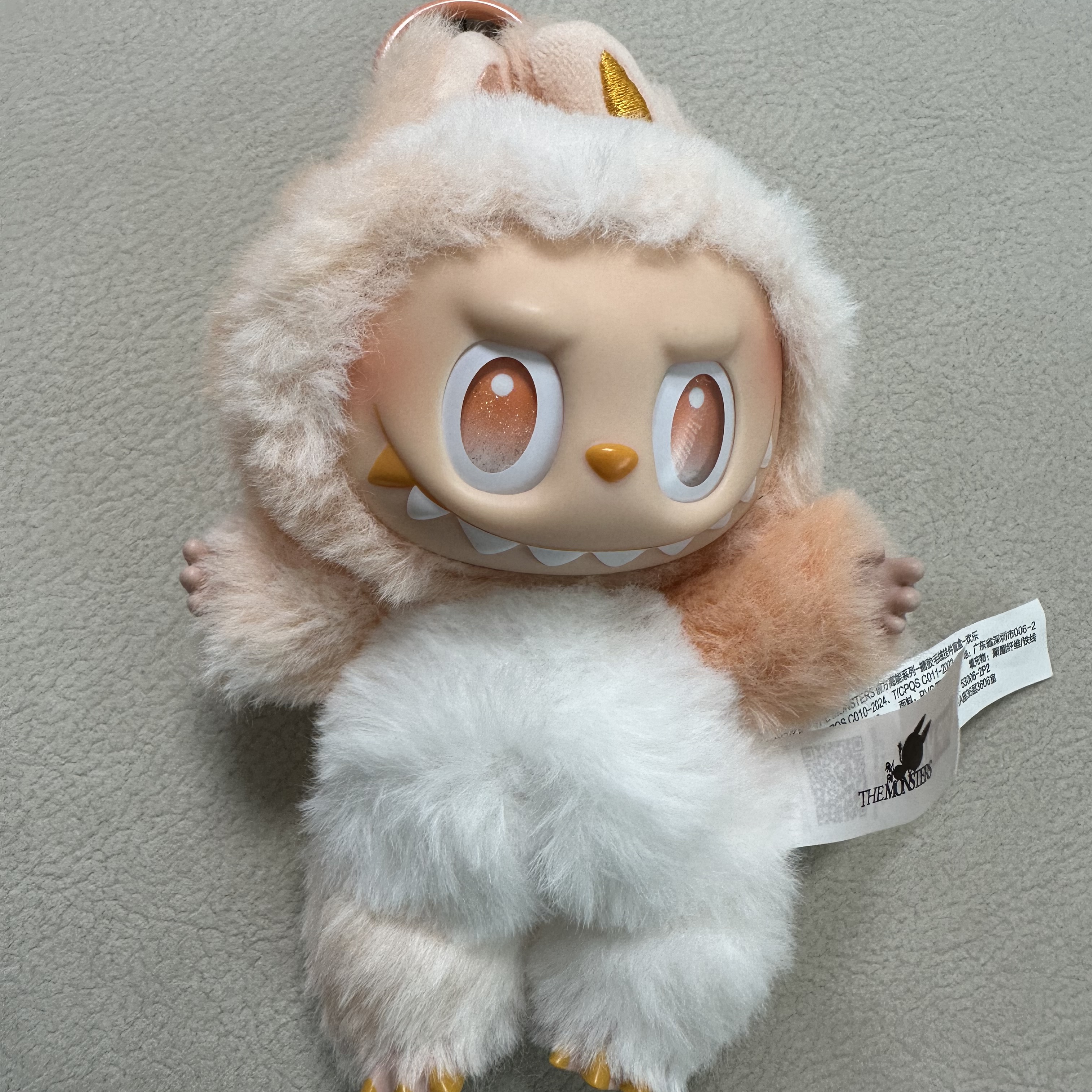 Pop Mart Labubu The Monsters Highlight Series Happiness Keyring (Opened Case) 착용 스타일