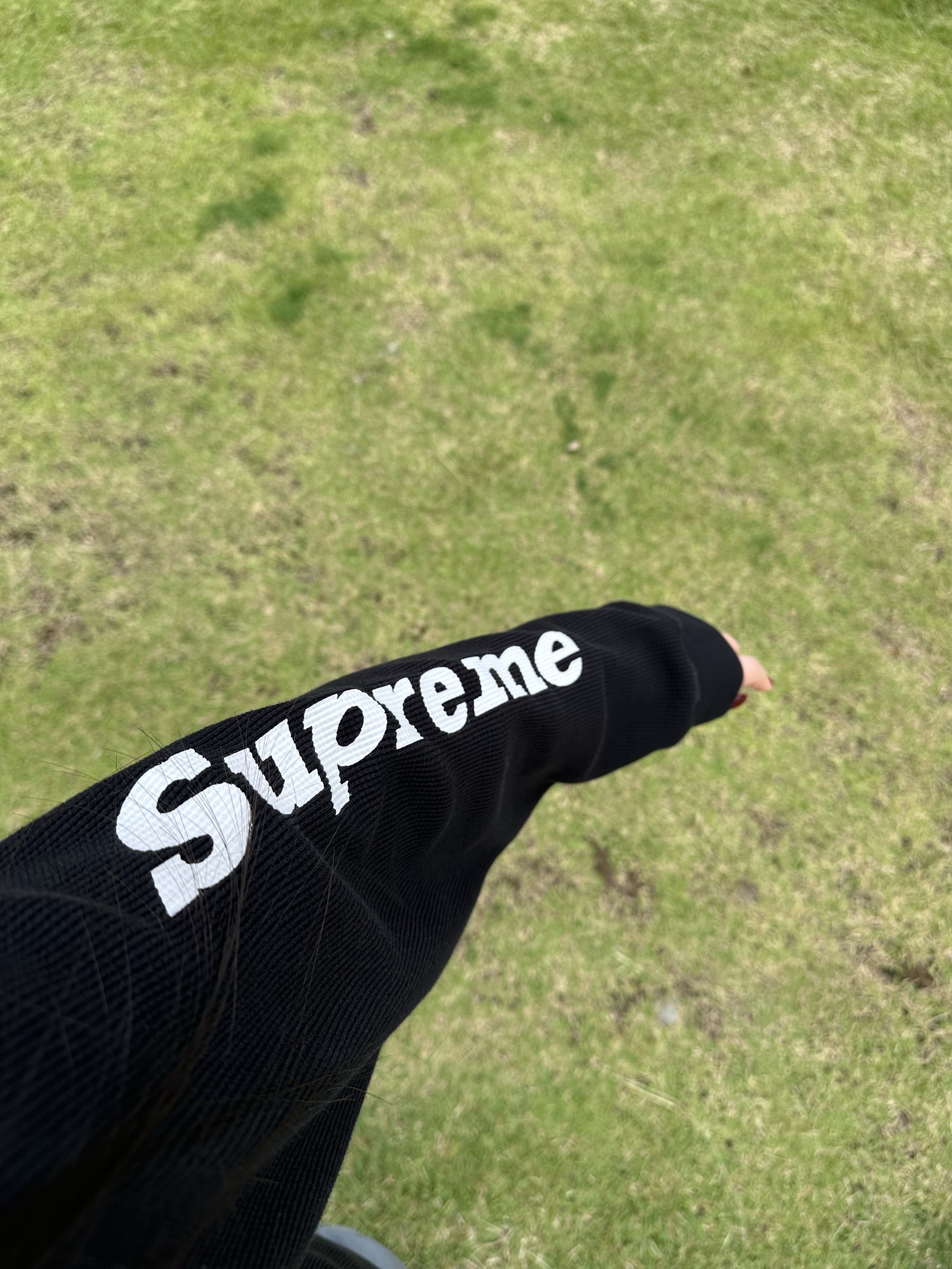 Supreme x Dickies Thermal Black - 25FW 착용 스타일 - 2
