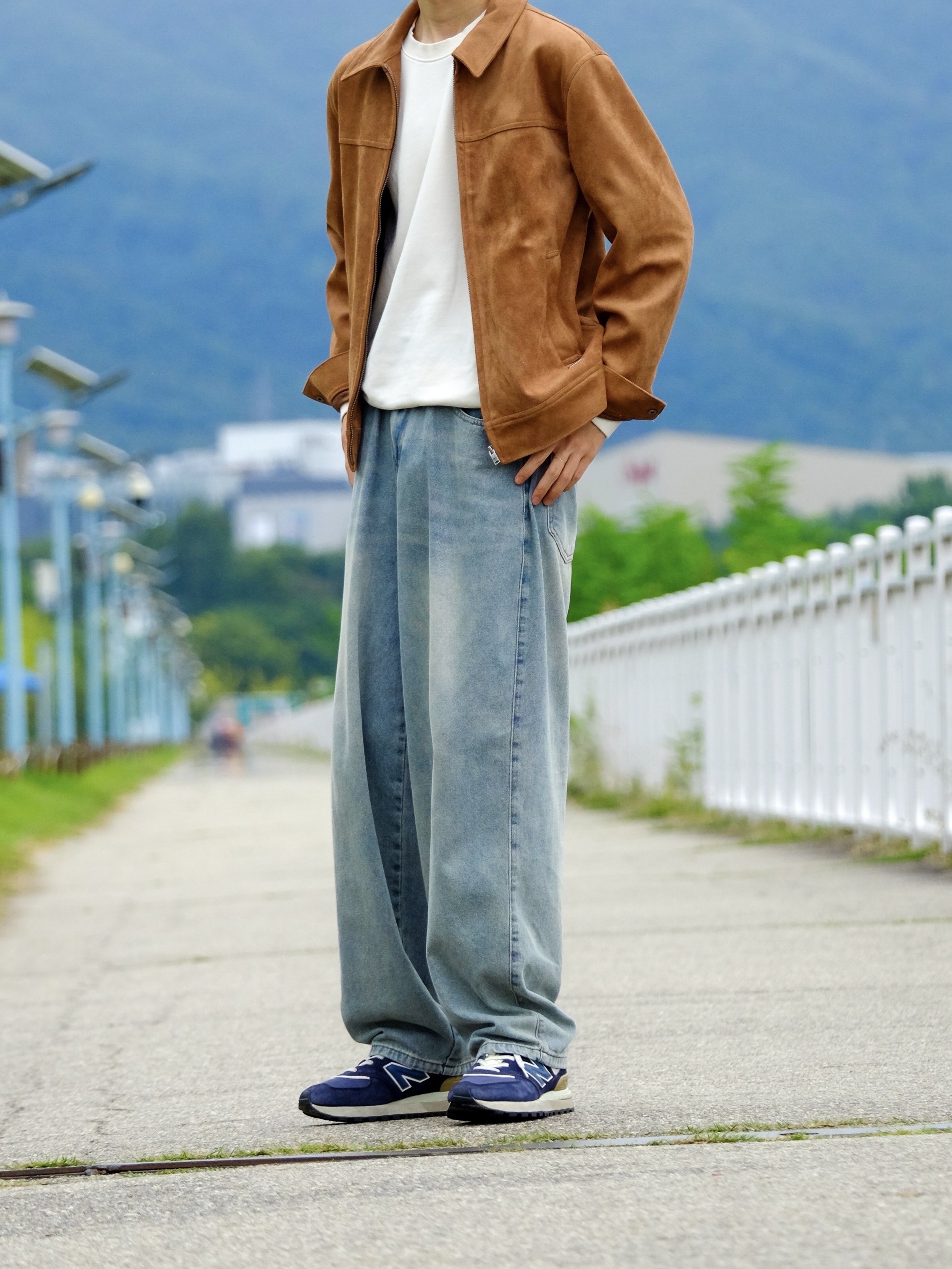New Balance 574 Legacy Navy, Stussy Basic Stussy Crew Stone 2023 착용 스타일