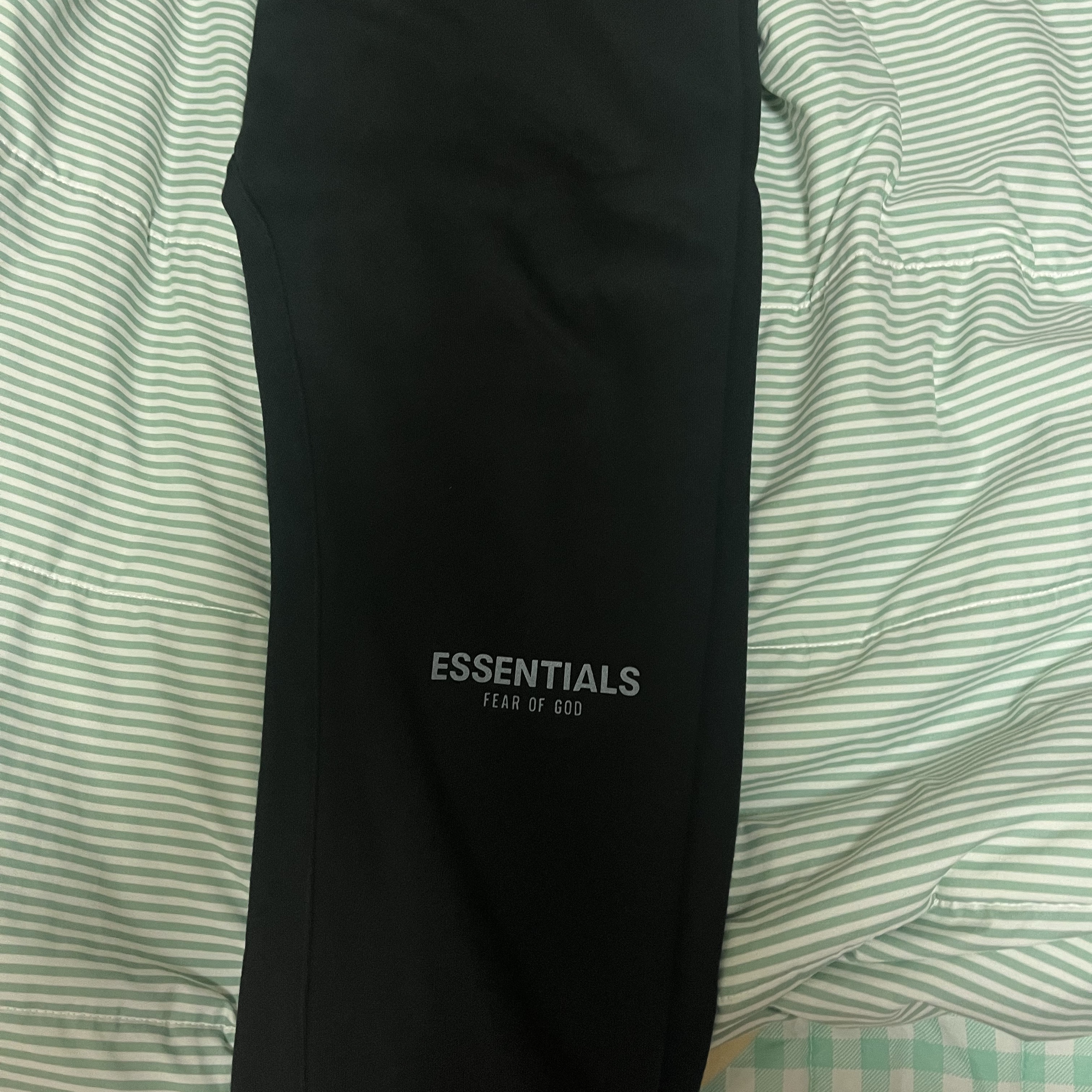 Essentials The Core Collection Sweatpants Black 착용 스타일