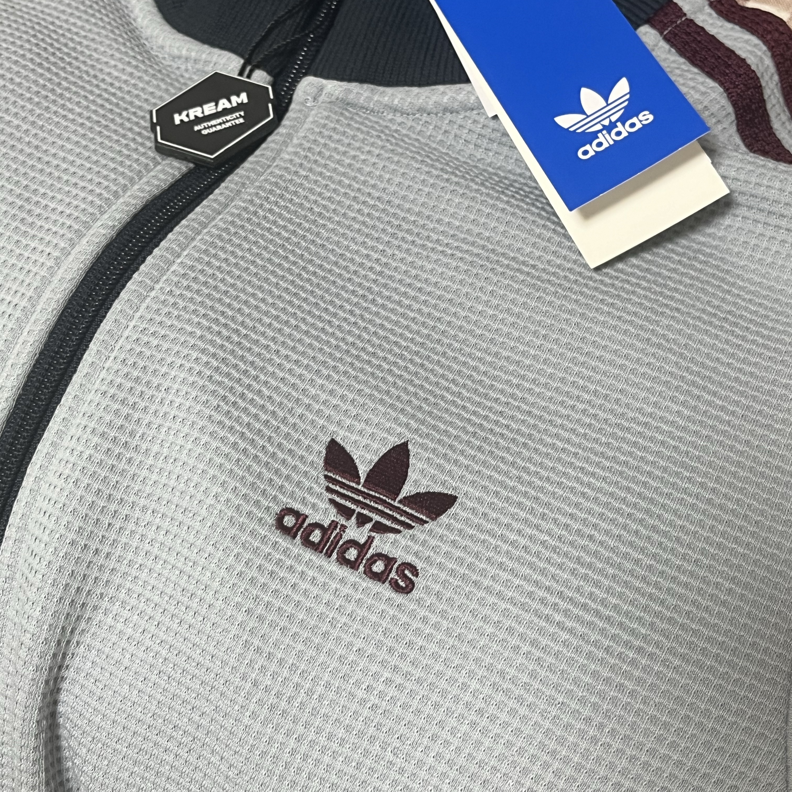Adidas Originals Track Top Light Grey - KR Sizing 착용 스타일