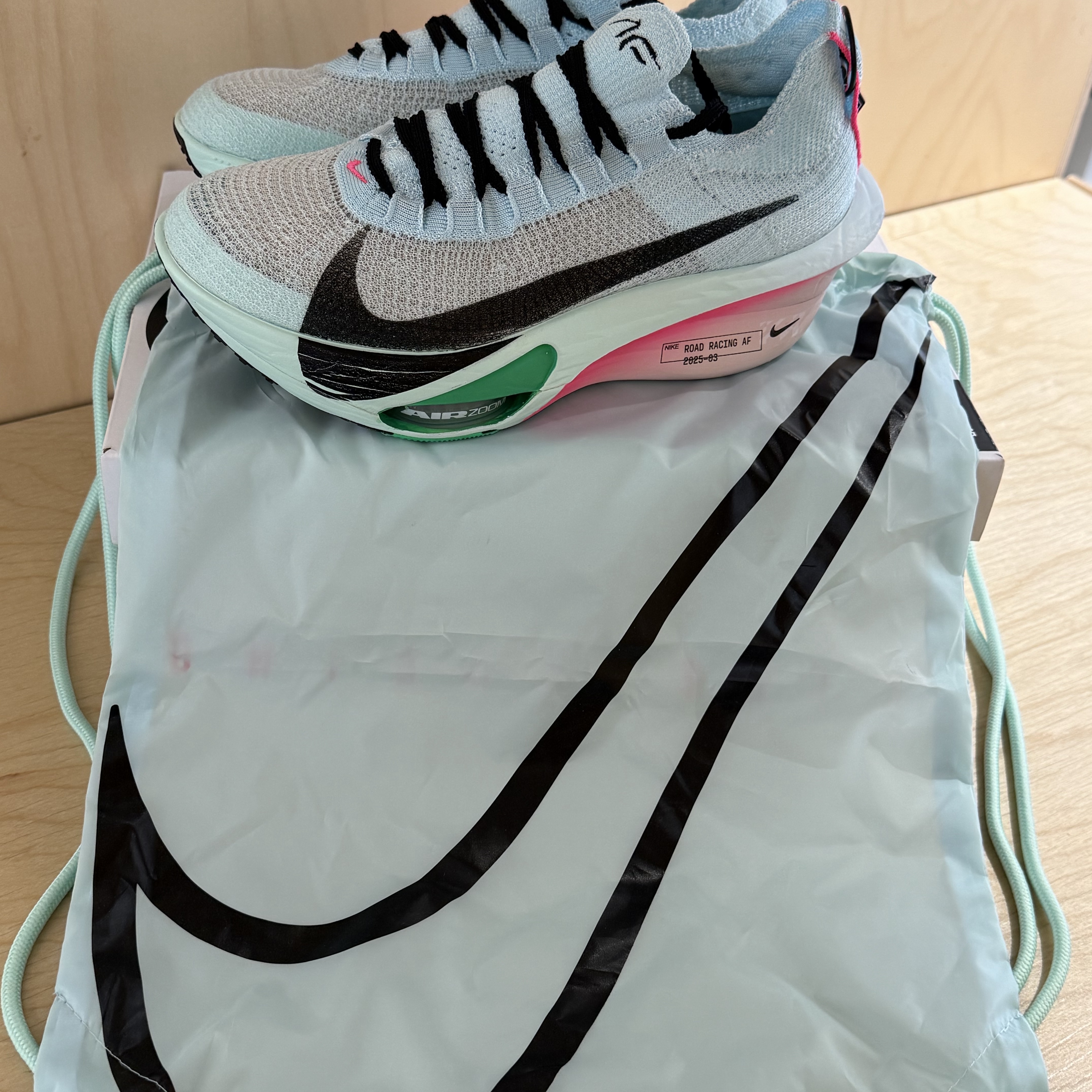 Nike Air Zoom Alphafly Next% 3 Glacier Blue Mint Foam 착용 스타일 - 3