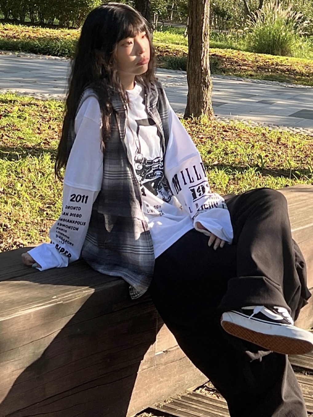 Vans Knu-Skool Black True White 착용 스타일 - 3