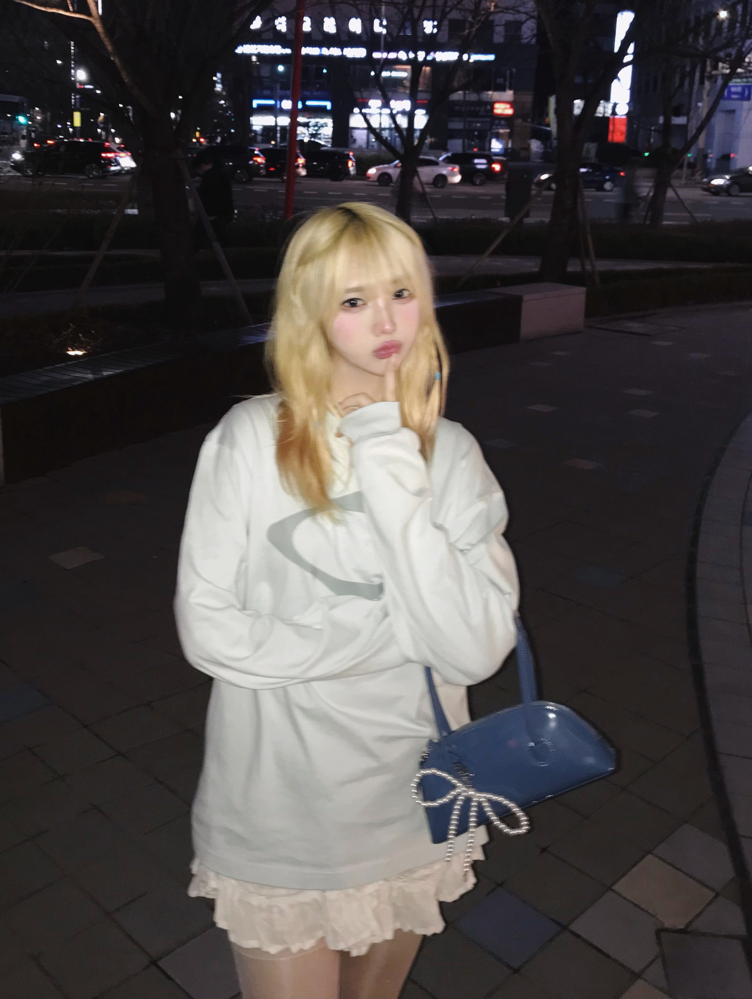 Mischief Rhombus Long Sleeve Sky Blue, Asics Gel-1130 White Pure Silver 착용 스타일 - 1