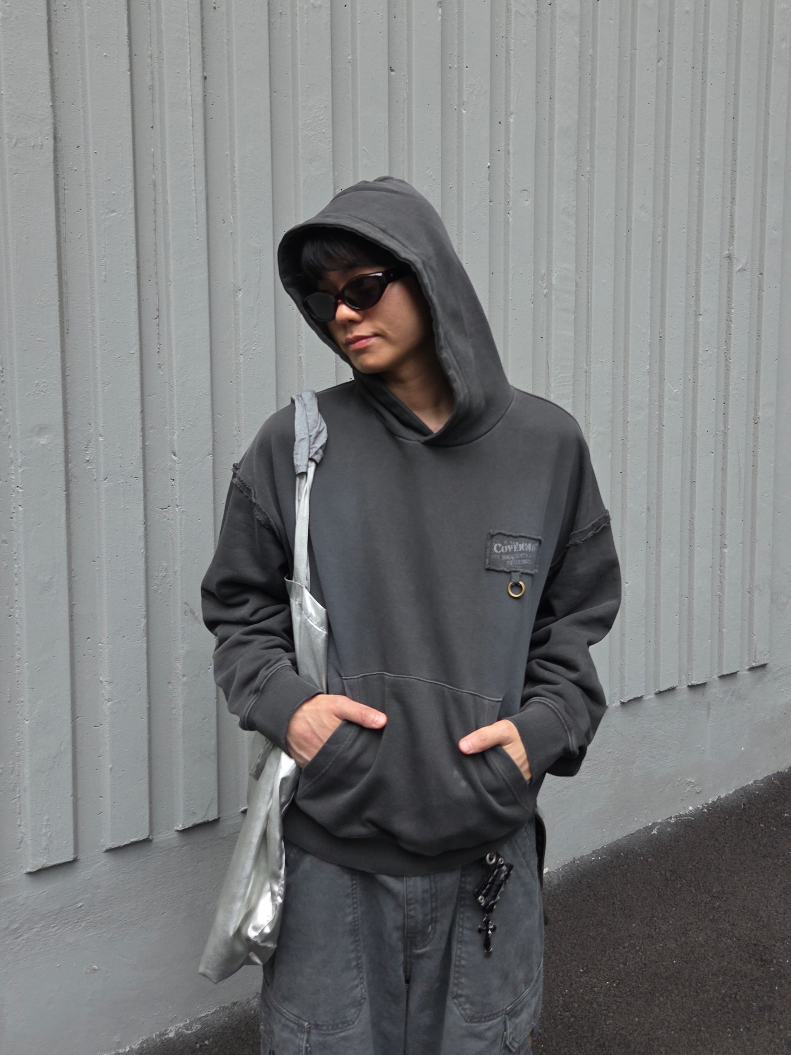 ALEXII Too Much Keyring Ver.2, Nike x Ambush Air Force 1 Low SP Black 착용 스타일 - 7