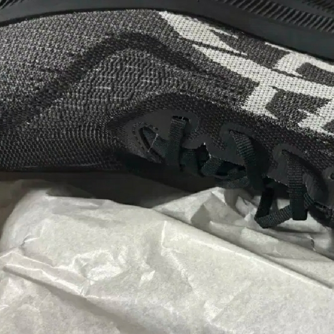 Asics Superblast 2 Black White 착용 스타일