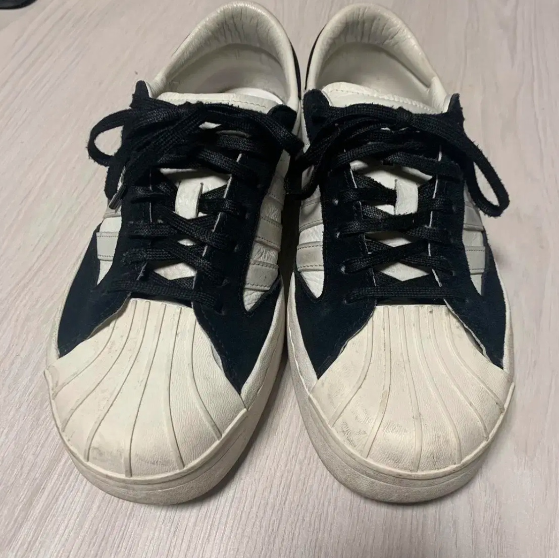 Y-3 Yohji Star White 착용 스타일