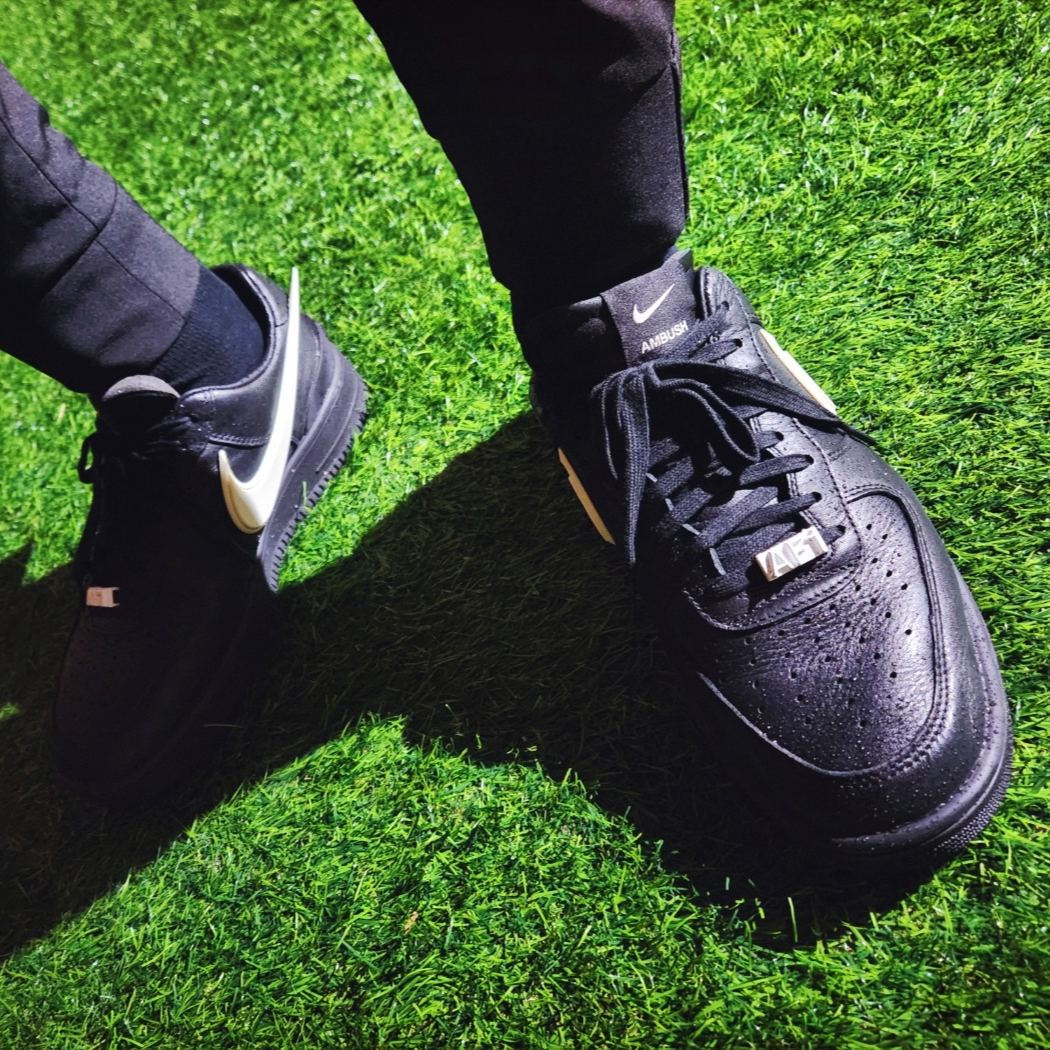Nike x Ambush Air Force 1 Low SP Black 착용 스타일 - 4