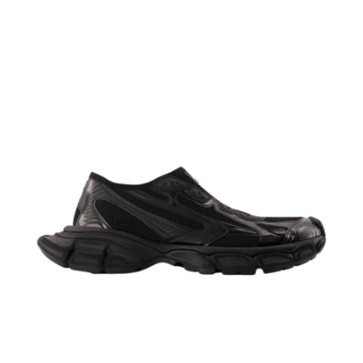 798529W3XSO1000 Balenciaga 3XL Slip On Sneakers Black