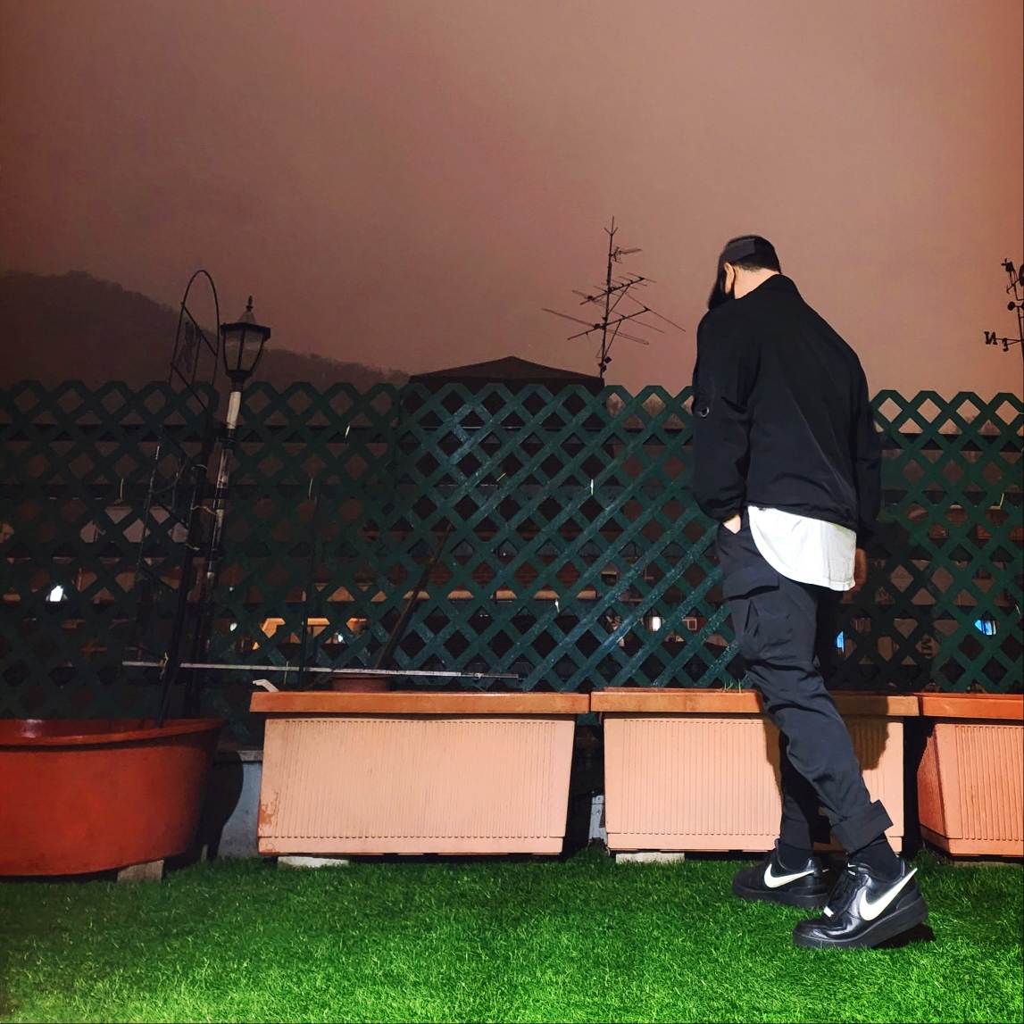 Nike x Ambush Air Force 1 Low SP Black 착용 스타일 - 2