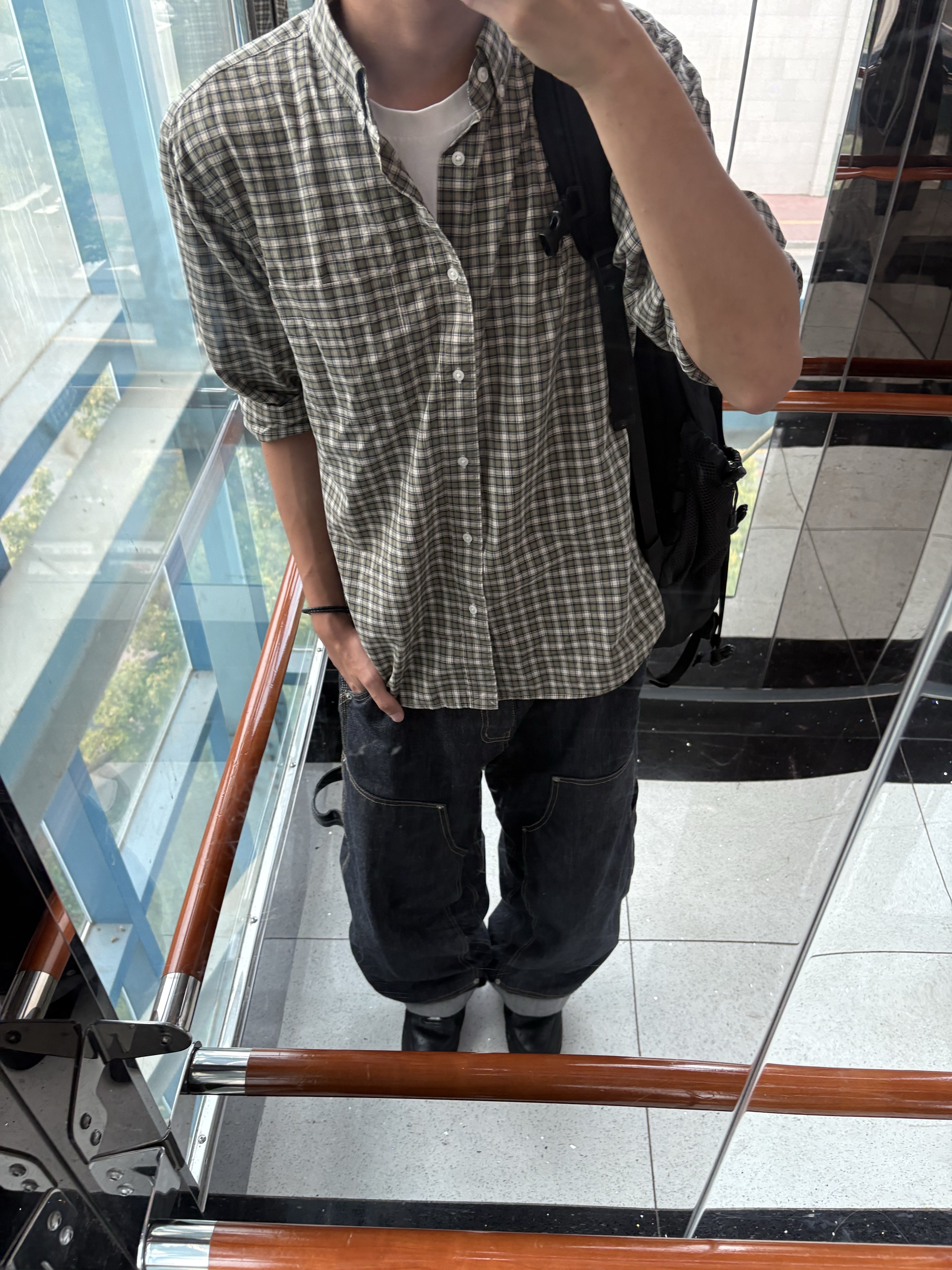 GRAILZ x KOIN SEOUL Carpenter Raw Denim Pants Indigo, Timberland Premium 6 inch Waterproof Boot Wheat Nubuck - Wide 착용 스타일 - 3