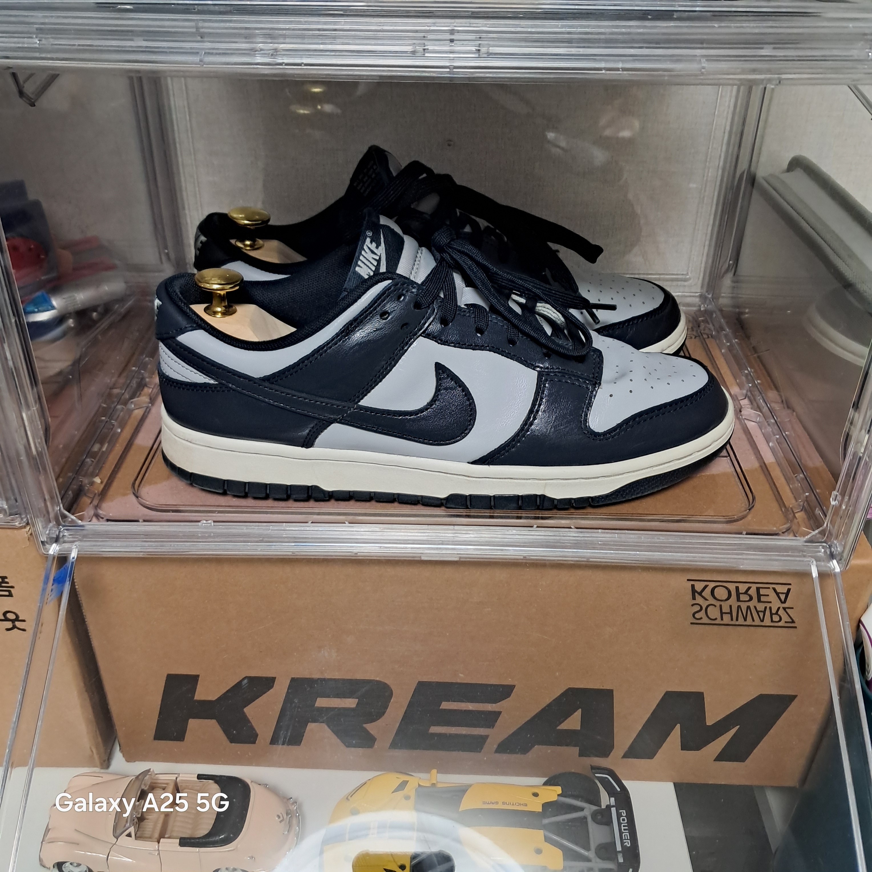 Nike Dunk Low Retro Championship Grey 착용 스타일 - 1