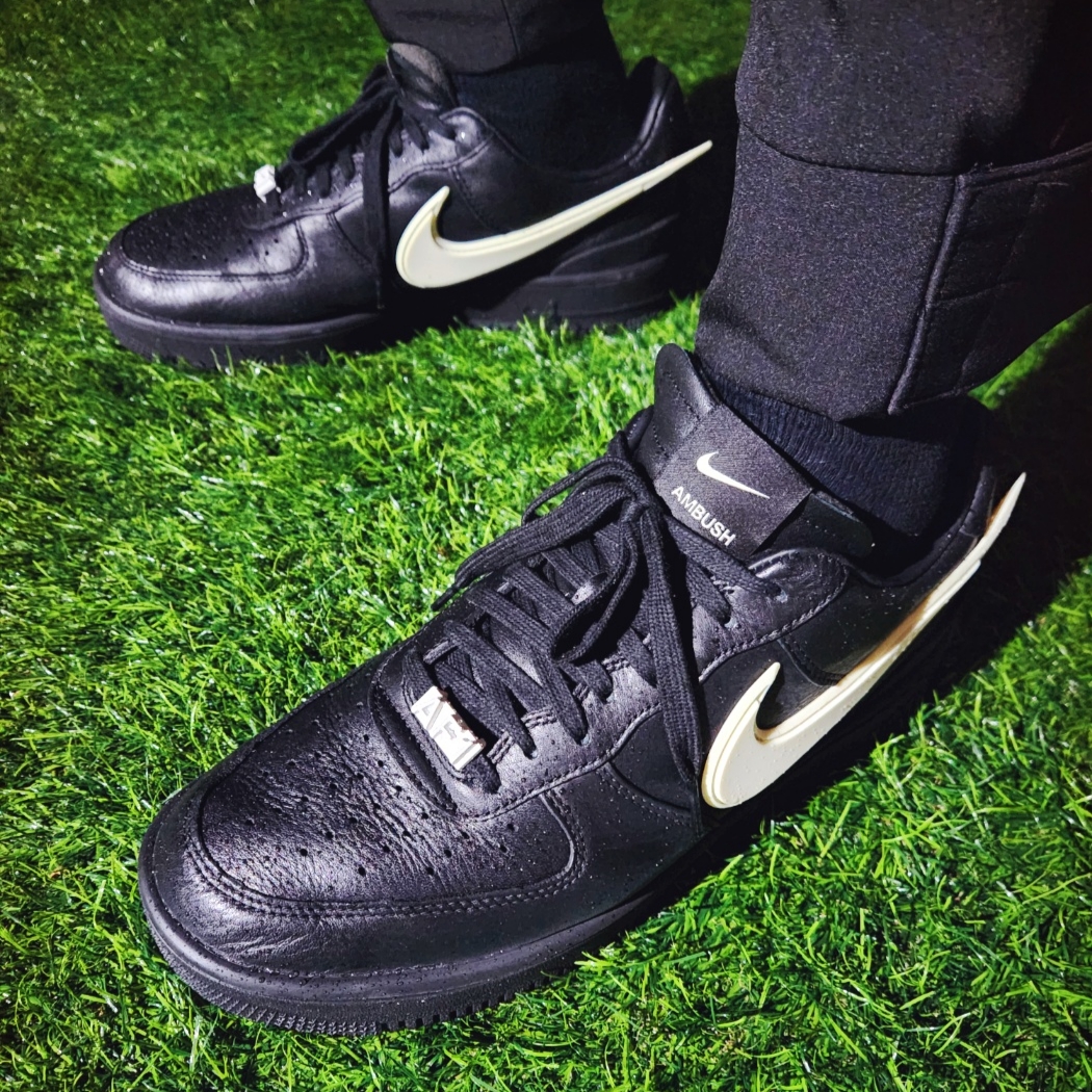 Nike x Ambush Air Force 1 Low SP Black 착용 스타일 - 5