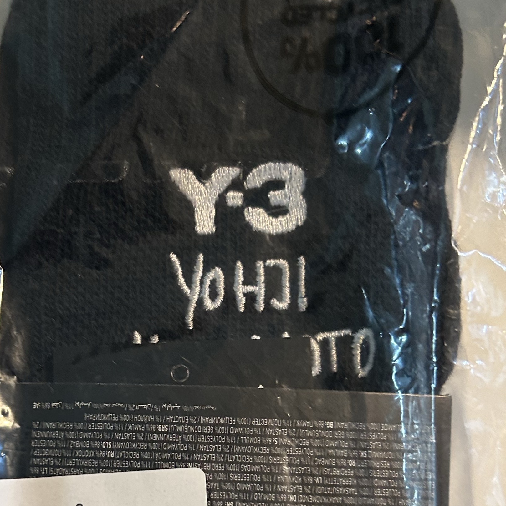 Y-3 Heritage High Socks Black 착용 스타일