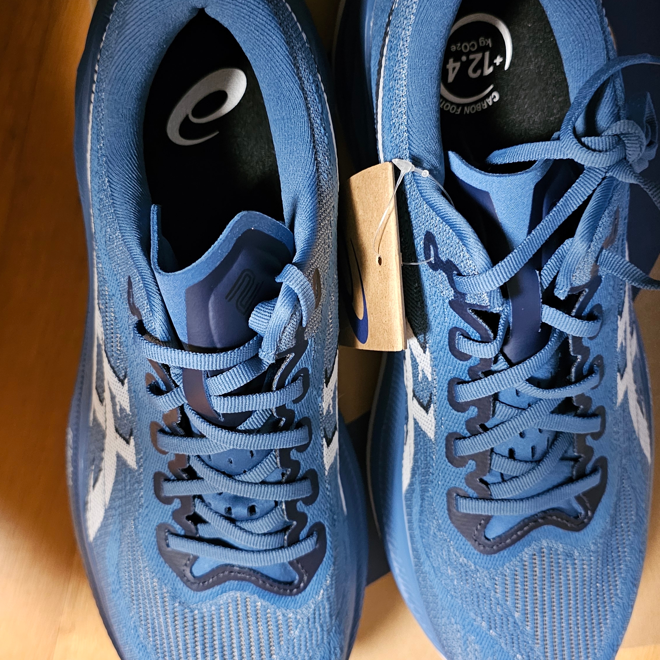 Asics Superblast 2 Winter Sea White 착용 스타일