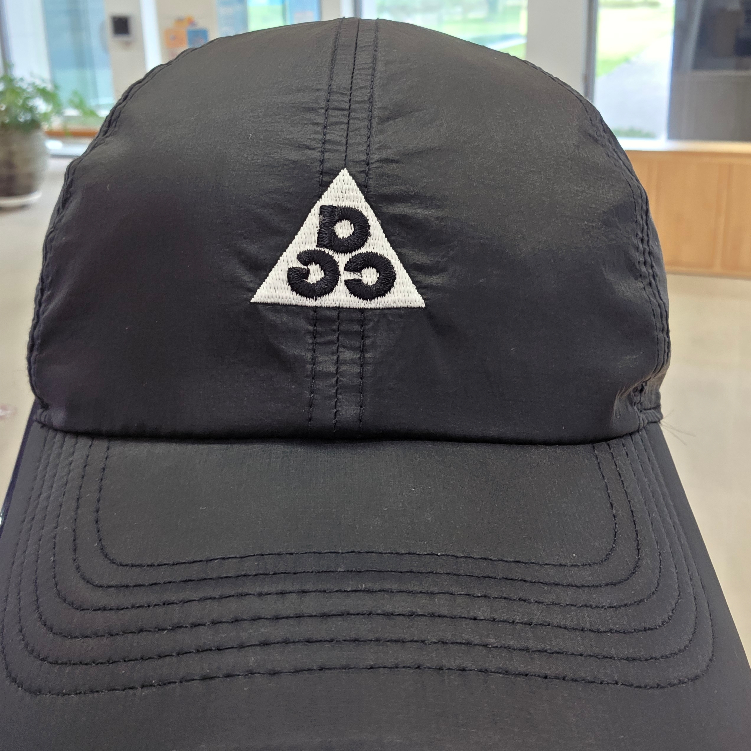 Nike ACG Trail Cap Black 착용 스타일