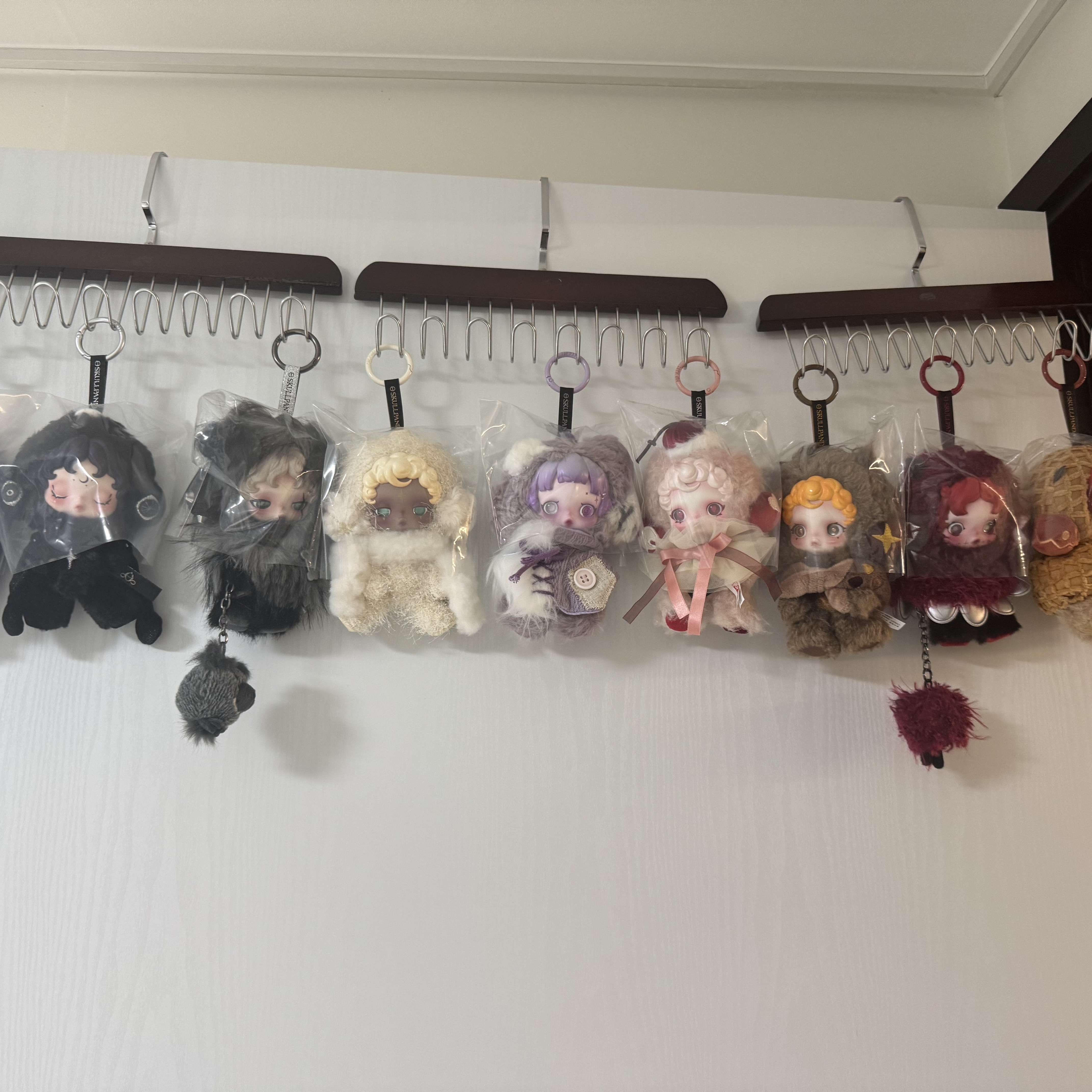 Pop Mart Skullpanda You Found Me ! Series Plush Doll Pendant Sealed Case (9 Blind Boxes) 착용 스타일 - 1